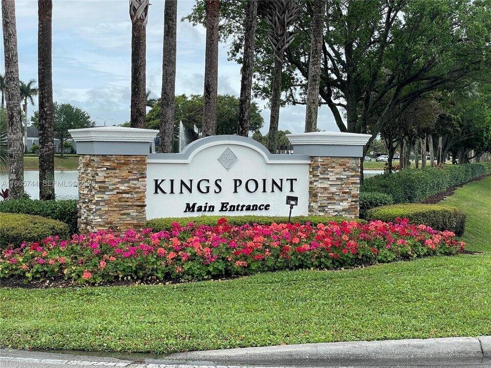 Welcome home to King's Point Delray Beach!!!!