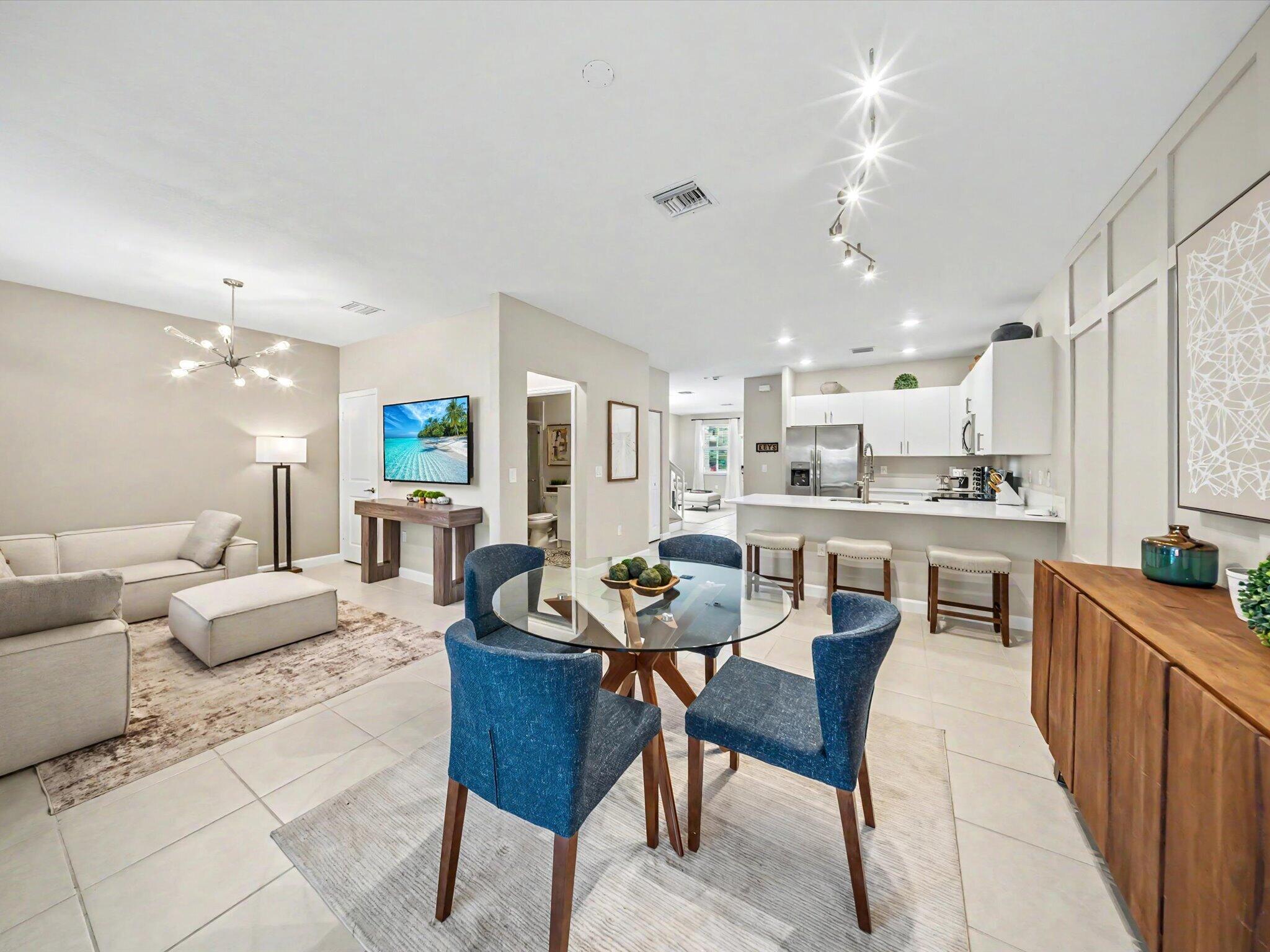Foto de propiedad en 11968 NW 47th Manor, Coral Springs, FL 33076 Coral Springs con MLS# 