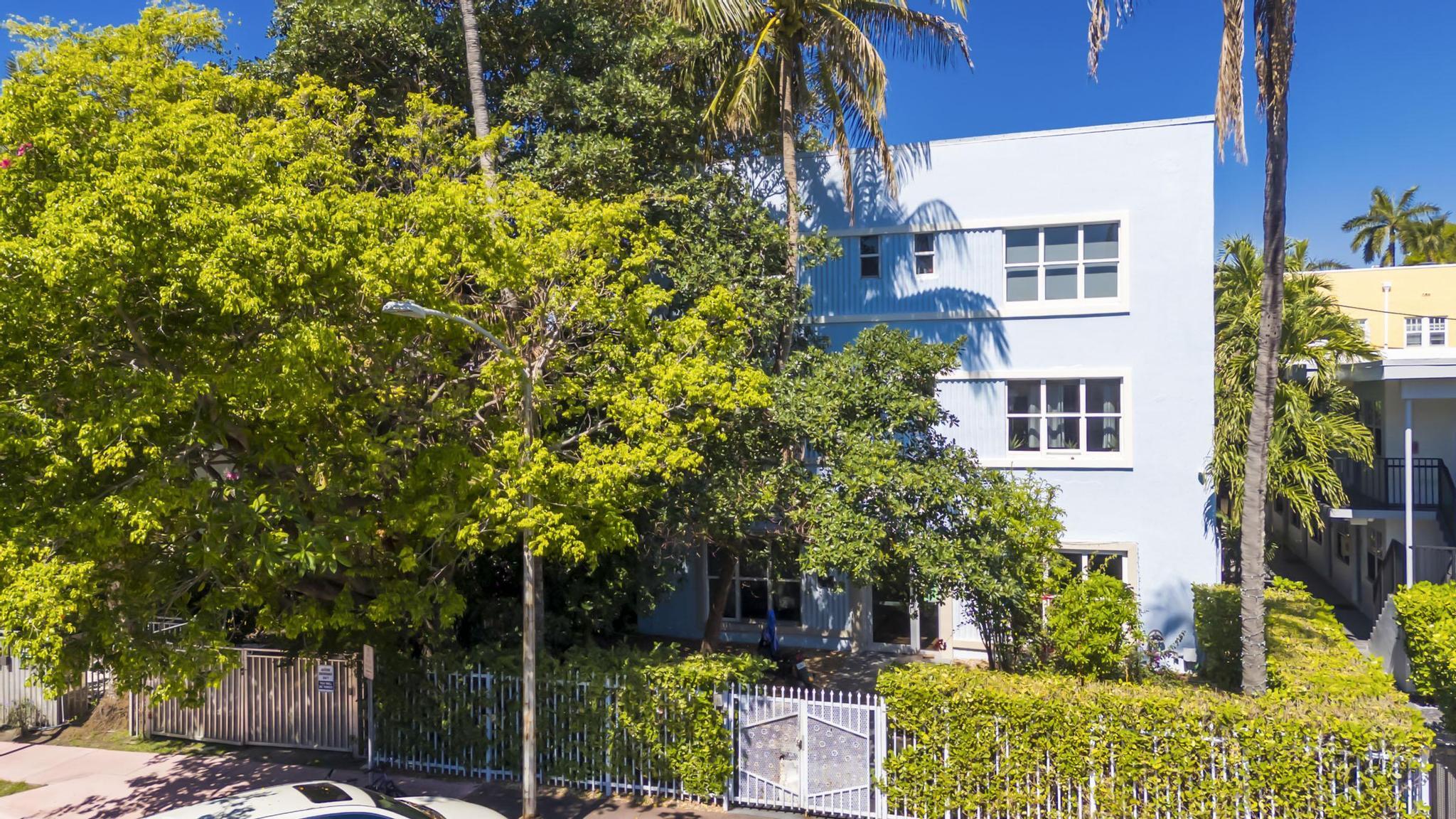 Foto de propiedad en 1342 Drexel Avenue 206, Miami Beach, FL 33139 Miami Beach con MLS# 
