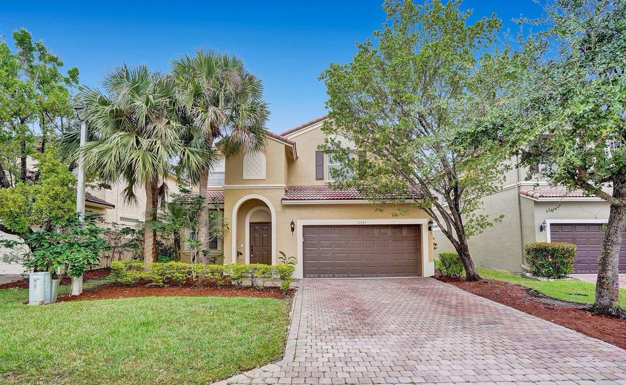 Alquilada 12645 NW 8th Court, Coral Springs, FL 33071, Coral Springs, FL 33071