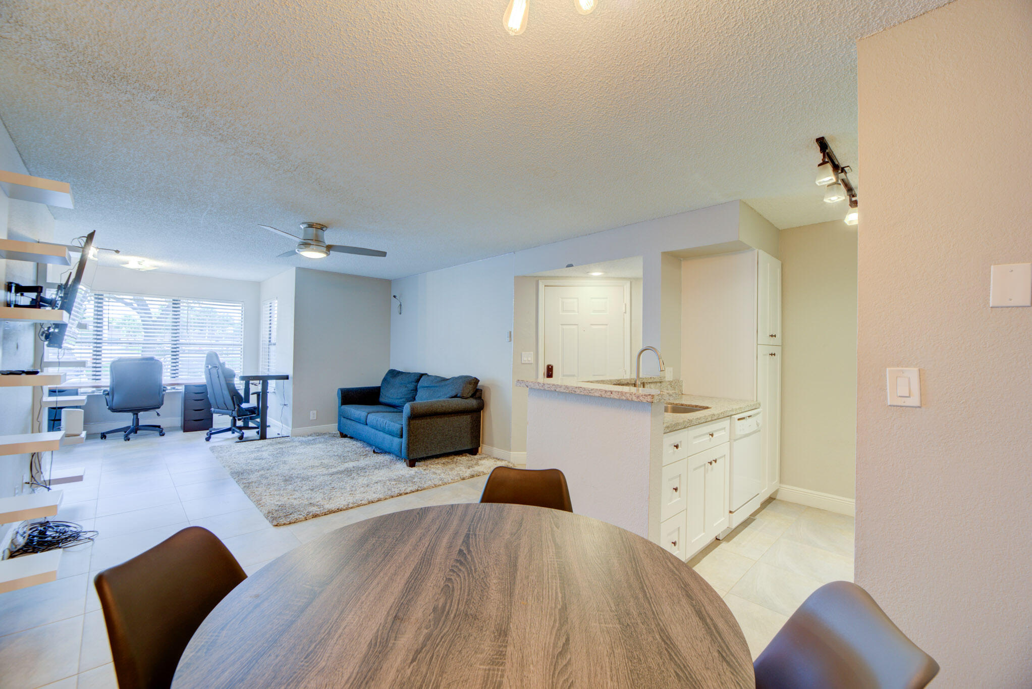 Foto de propiedad en 2900 S University Drive 9104, Davie, FL 33328 Davie con MLS# 