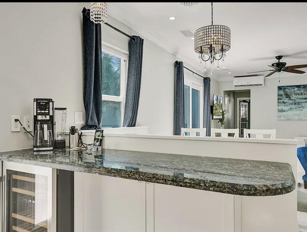 Foto de propiedad en 1760 Bel Air Avenue, Lauderdale-By-The-Sea, FL 33062 Lauderdale-By-The-Sea con MLS# 