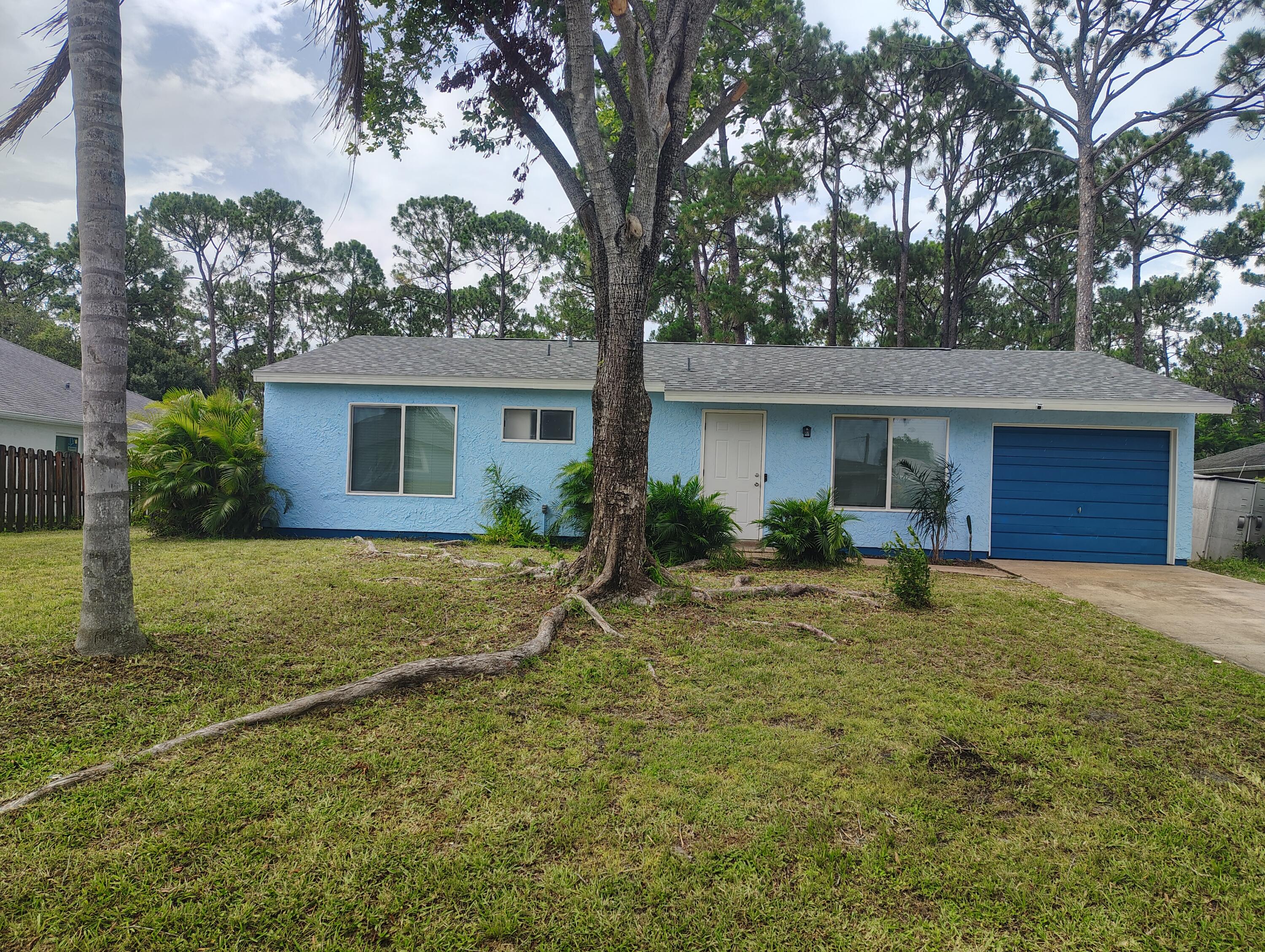 En Venta 983 SE Emerald Rd Road SE, Palm Bay, FL 32909, Palm Bay, FL 32909
