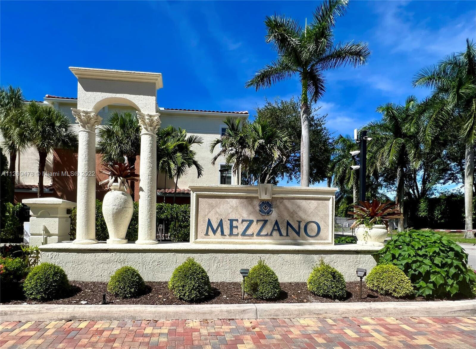 Foto de propiedad en 9887 Baywinds Drive 4305, West Palm Beach, FL 33411 West Palm Beach con MLS# 