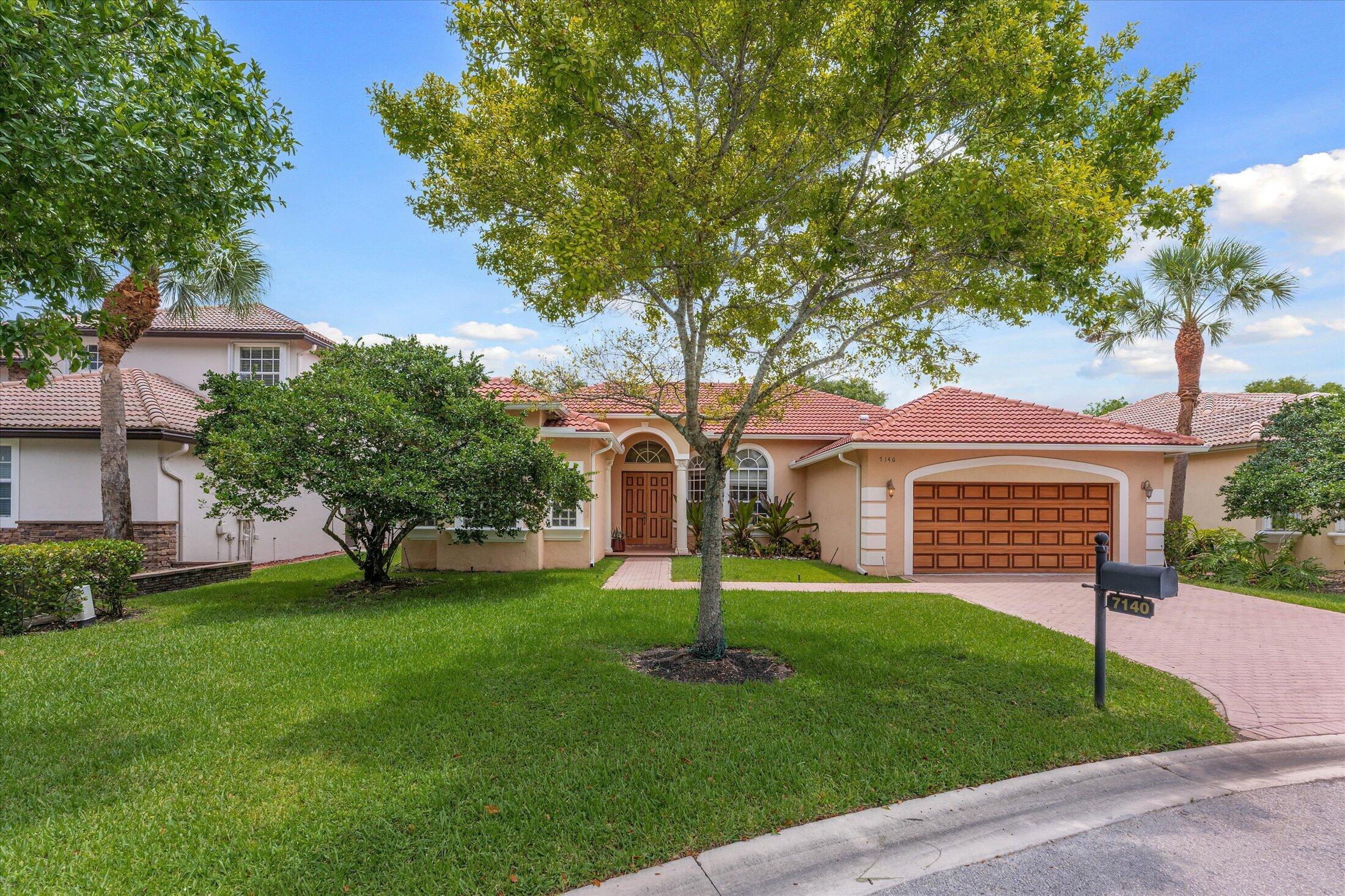 Alquilada 7140 Pinecreek Way, Coconut Creek, FL 33073, Coconut Creek, FL 33073