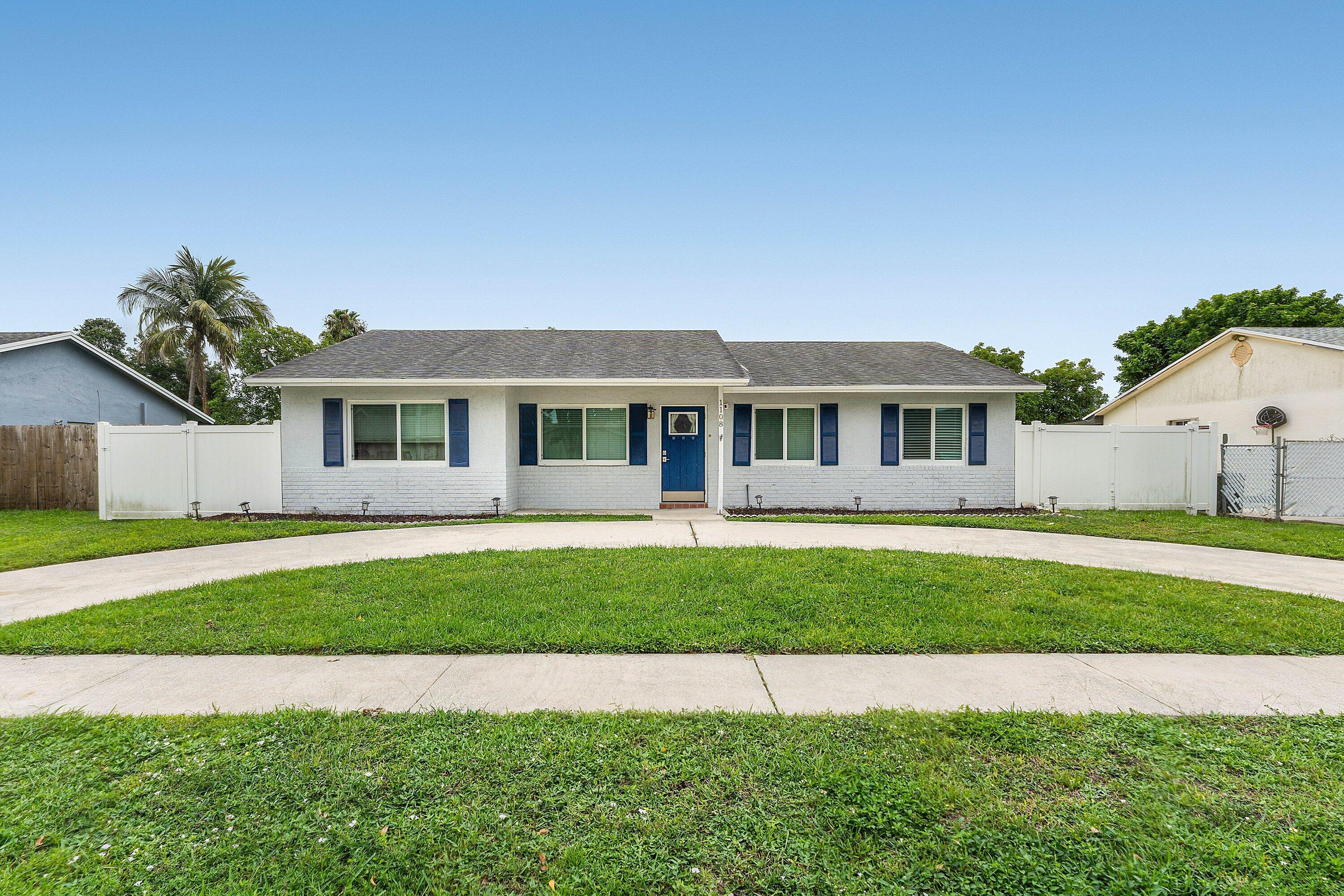 Foto de propiedad en 1108 Sonata Way, Royal Palm Beach, FL 33411 Royal Palm Beach con MLS# 