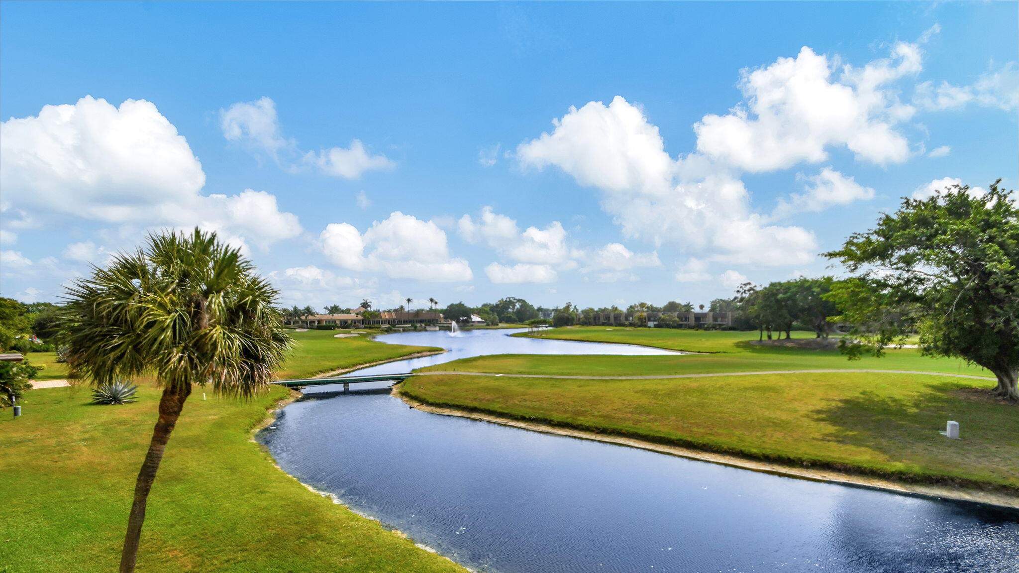 Foto de propiedad en 4539 Luxemburg Court 304, Lake Worth, FL 33467 Lake Worth con MLS# 