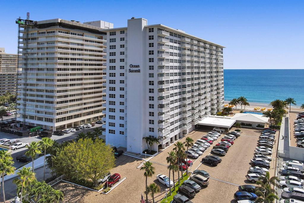 Foto de propiedad en 4010 Galt Ocean Drive 310, Fort Lauderdale, FL 33308 Fort Lauderdale con MLS# 