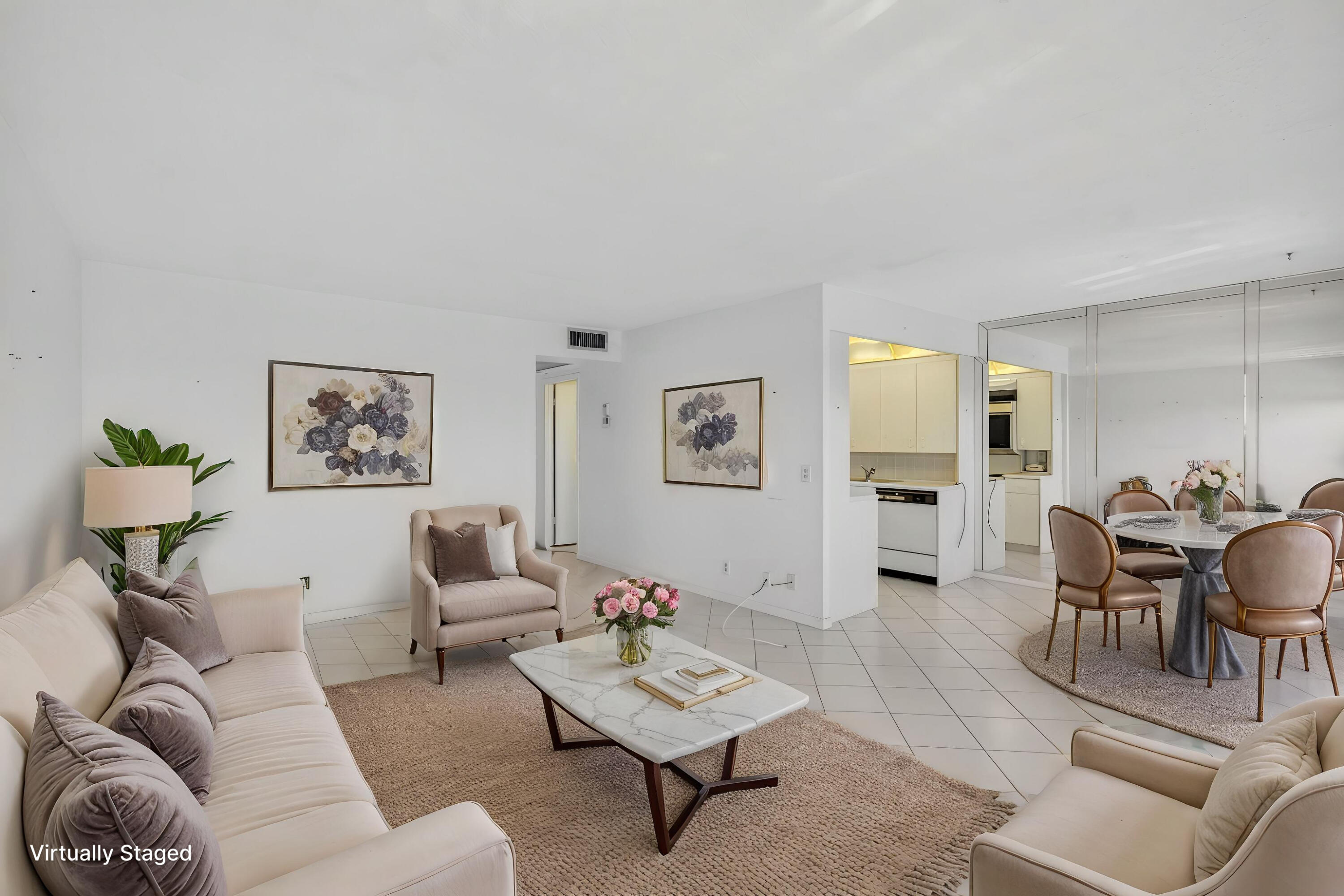 Foto de propiedad en 4059 Guildford D, Boca Raton, FL 33434 Boca Raton con MLS# 