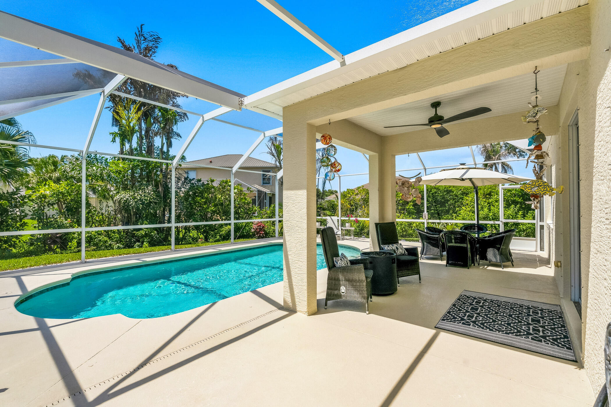 Foto de propiedad en 6455 36th Lane, Vero Beach, FL 32966 Vero Beach con MLS# 