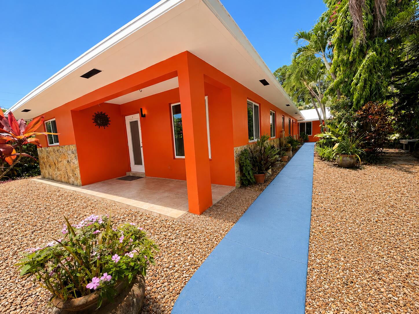 Vendido 736 - 738 NE 36th Street, Oakland Park, FL 33334, Oakland Park, FL 33334