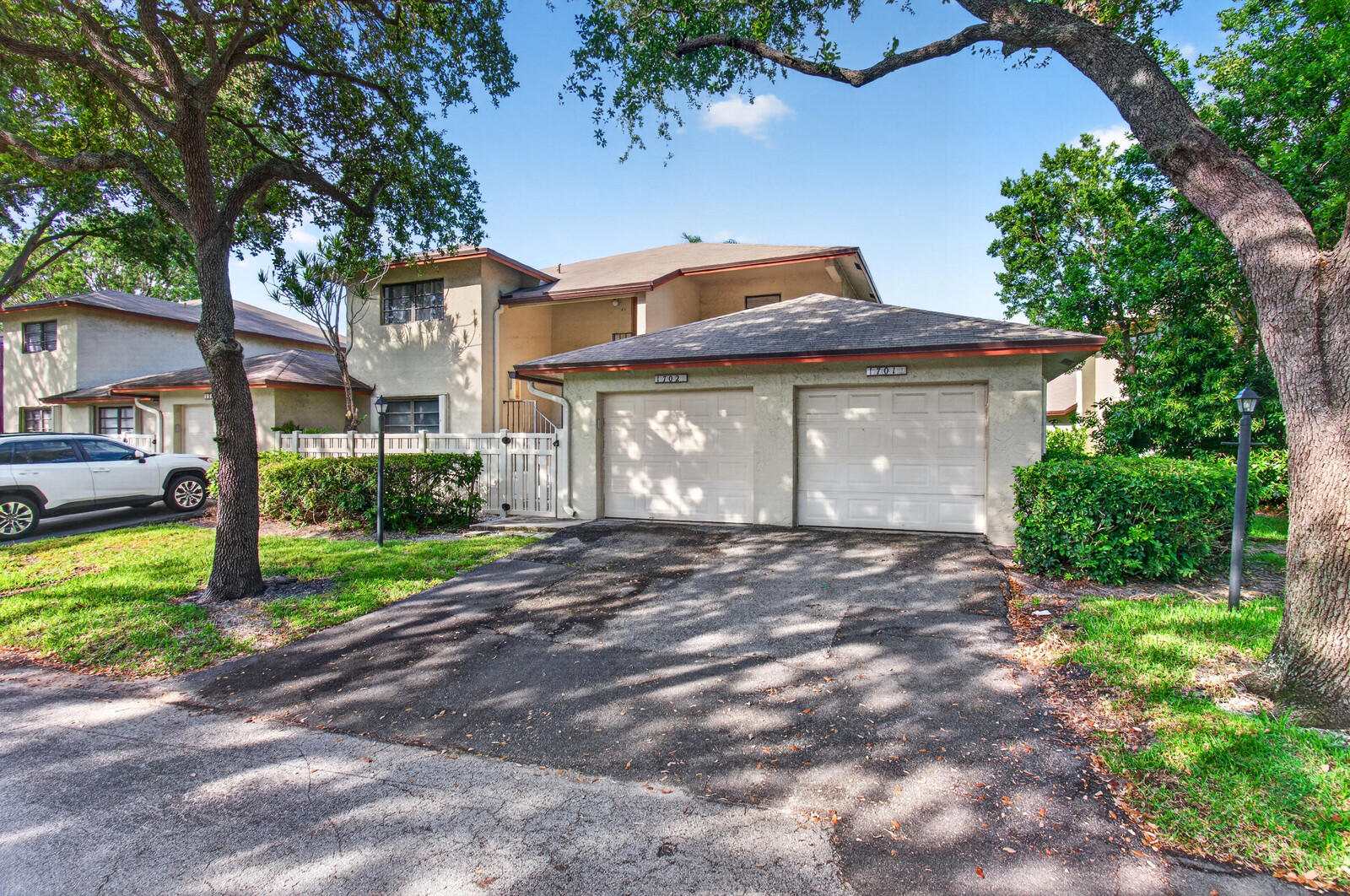 Foto de propiedad en 3951 NE 19th Road 1701, Pompano Beach, FL 33064 Pompano Beach con MLS# 