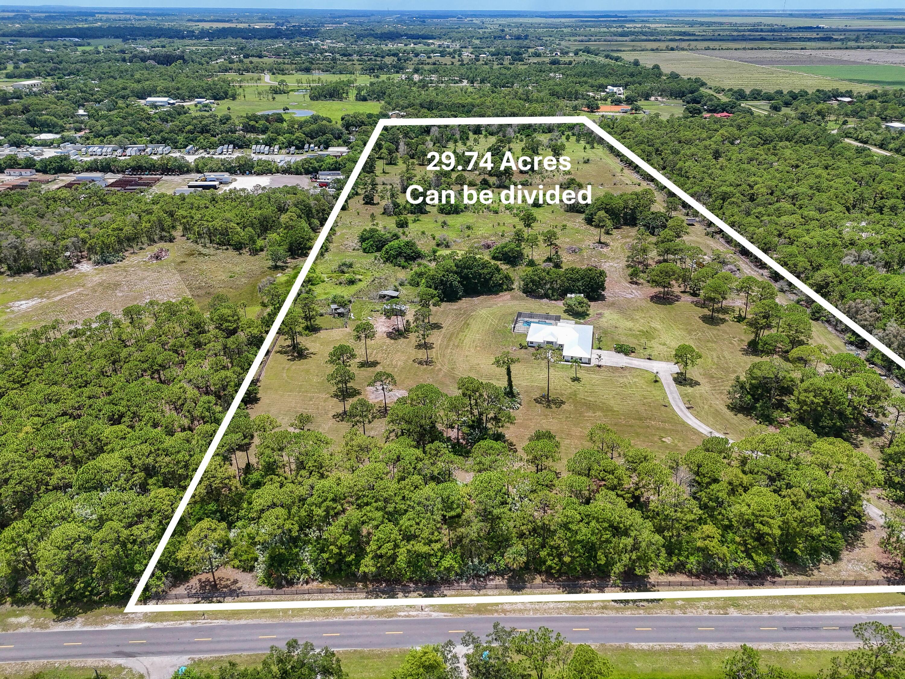 Foto de propiedad en 425 N Ffa Road, Fort Pierce, FL 34945 Fort Pierce con MLS# 