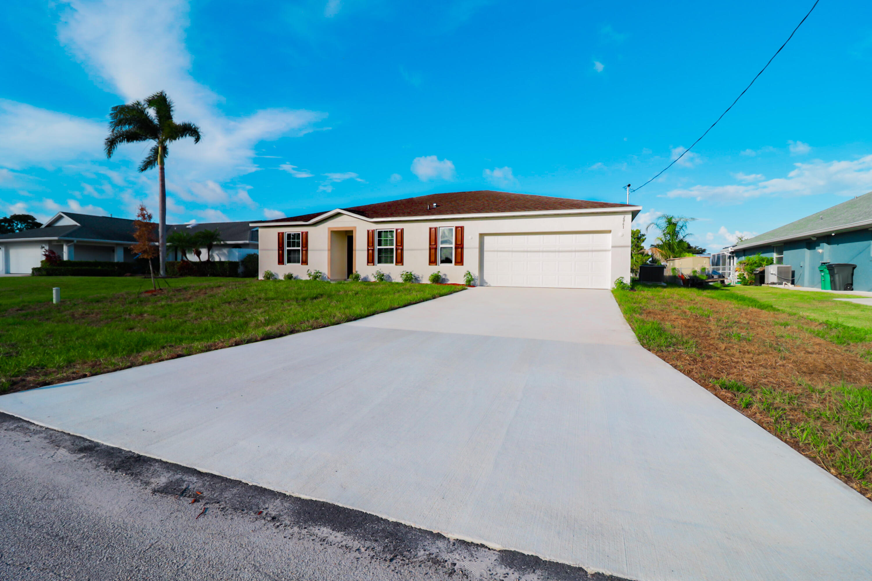 Foto de propiedad en 2061 SE Mantua Street, Port St. Lucie, FL 34952 Port St. Lucie con MLS# 
