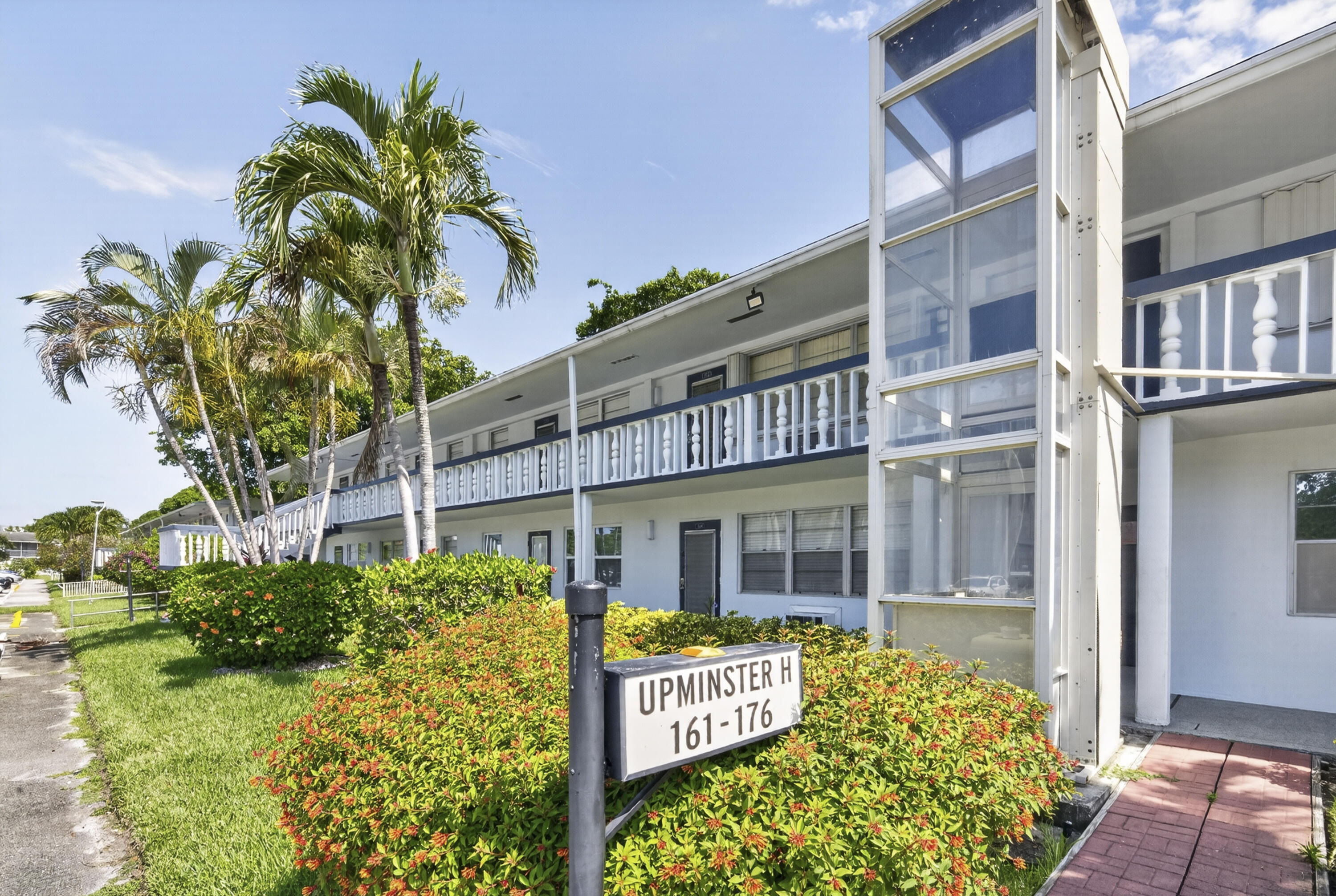 Foto de propiedad en 176 Upminster H 176, Deerfield Beach, FL 33442 Deerfield Beach con MLS# 