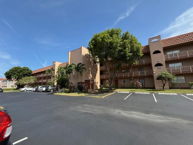 Vendido 9660 Sunrise Lakes Boulevard 306, Sunrise, FL 33322, Sunrise, FL 33322