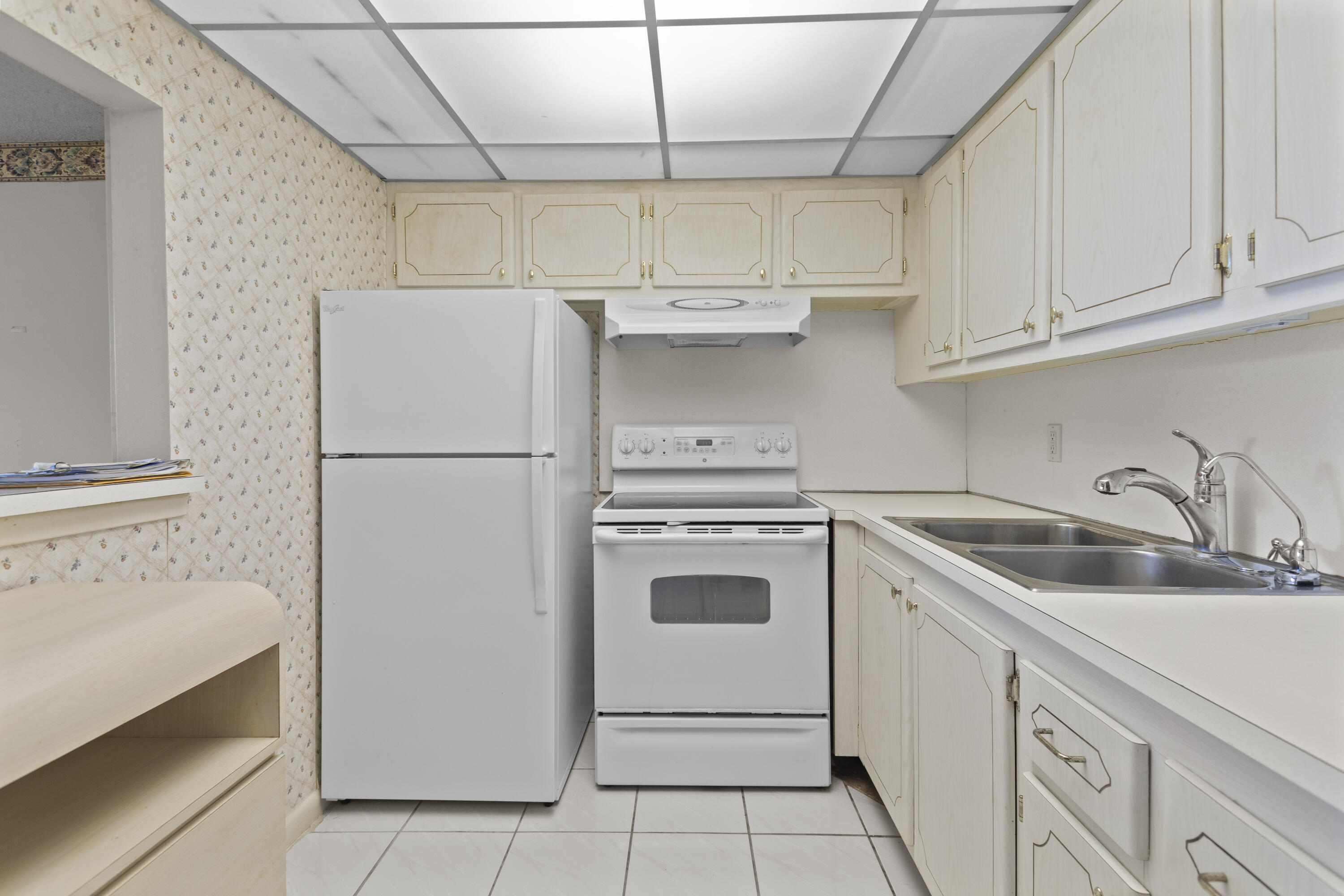 Foto de propiedad en 270 Farnham L 270, Deerfield Beach, FL 33442 Deerfield Beach con MLS# 