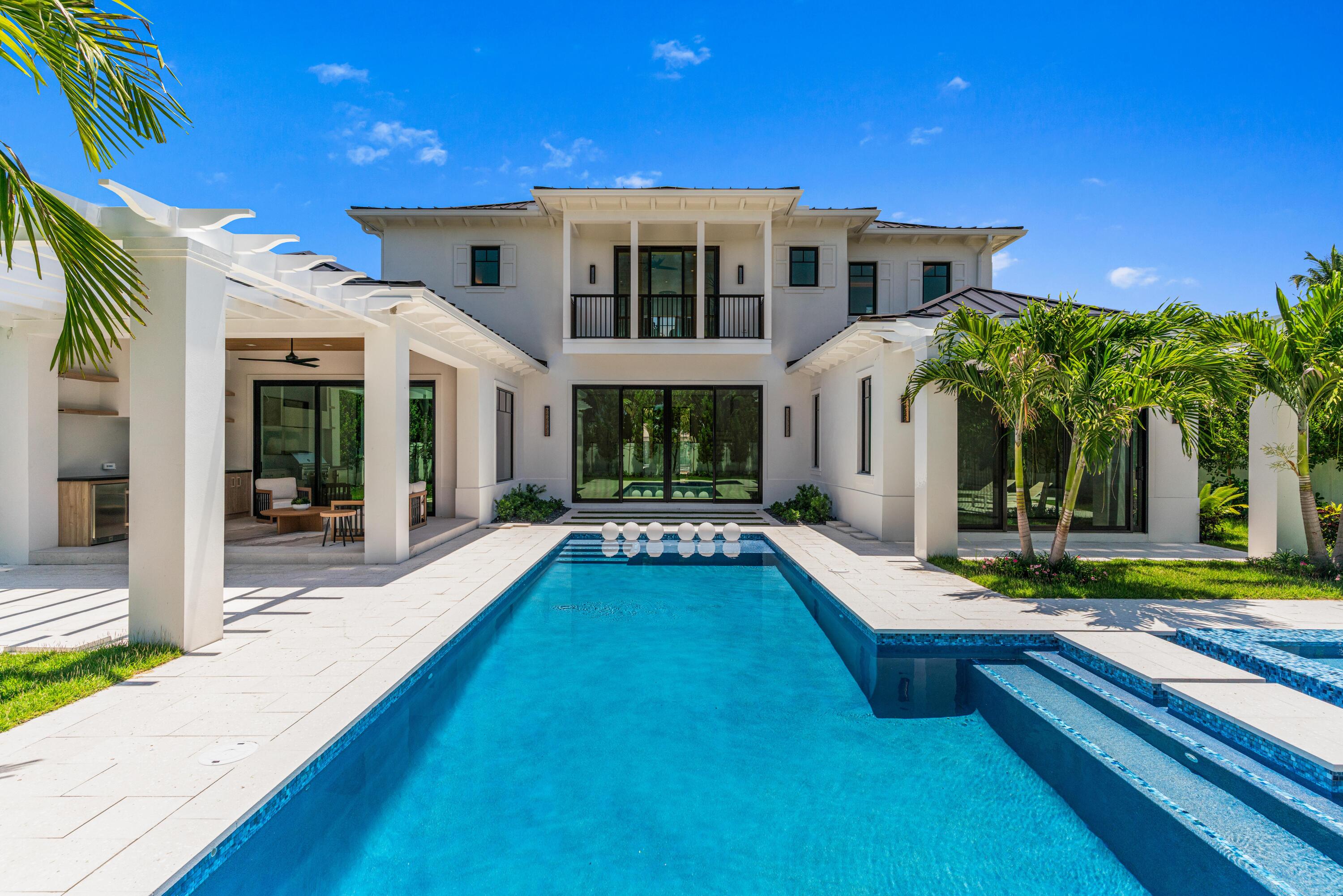 Foto de propiedad en 720 NW 3rd Avenue, Delray Beach, FL 33444 Delray Beach con MLS# 