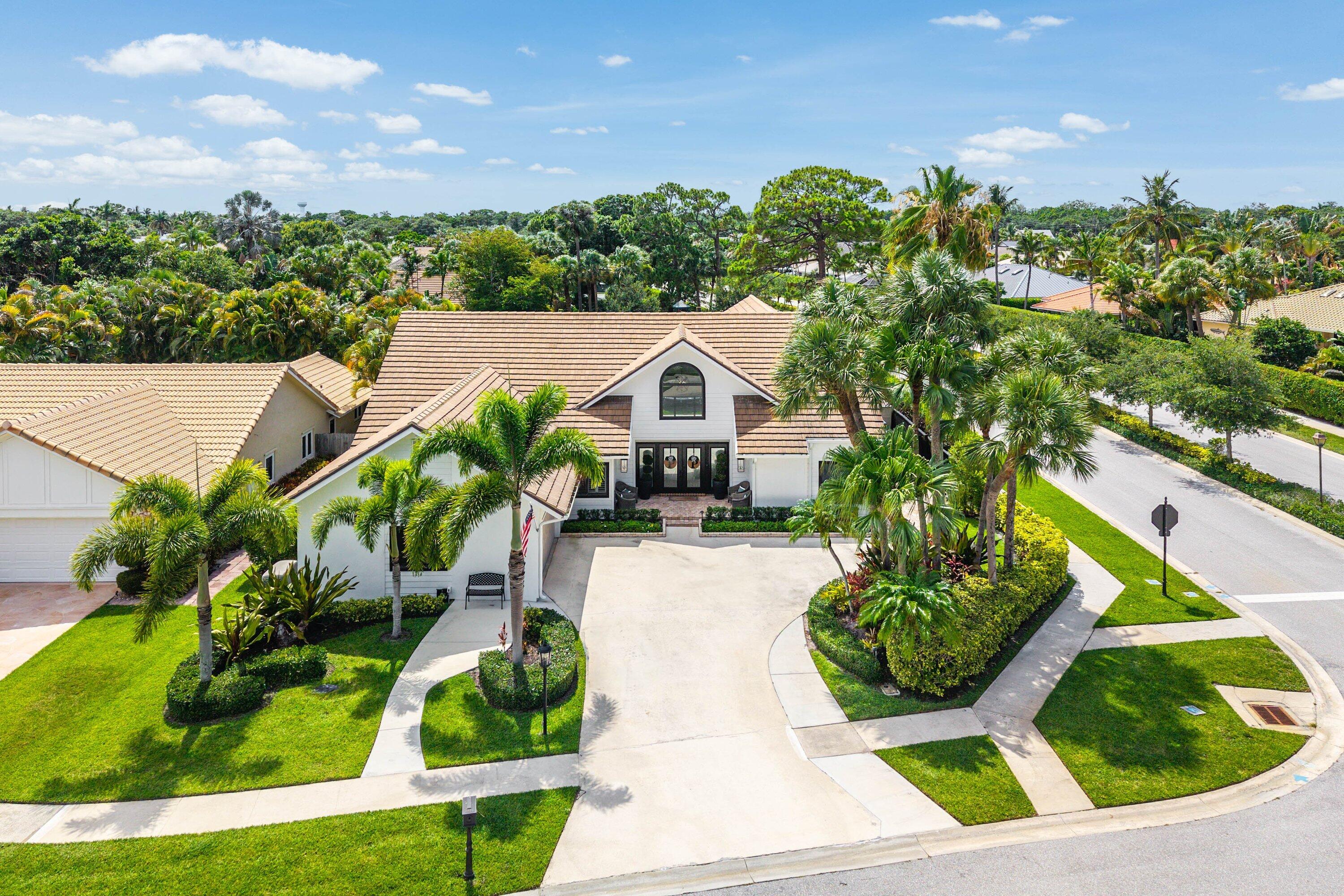 Foto de propiedad en 2707 Biarritz Drive, Palm Beach Gardens, FL 33410 Palm Beach Gardens con MLS# 