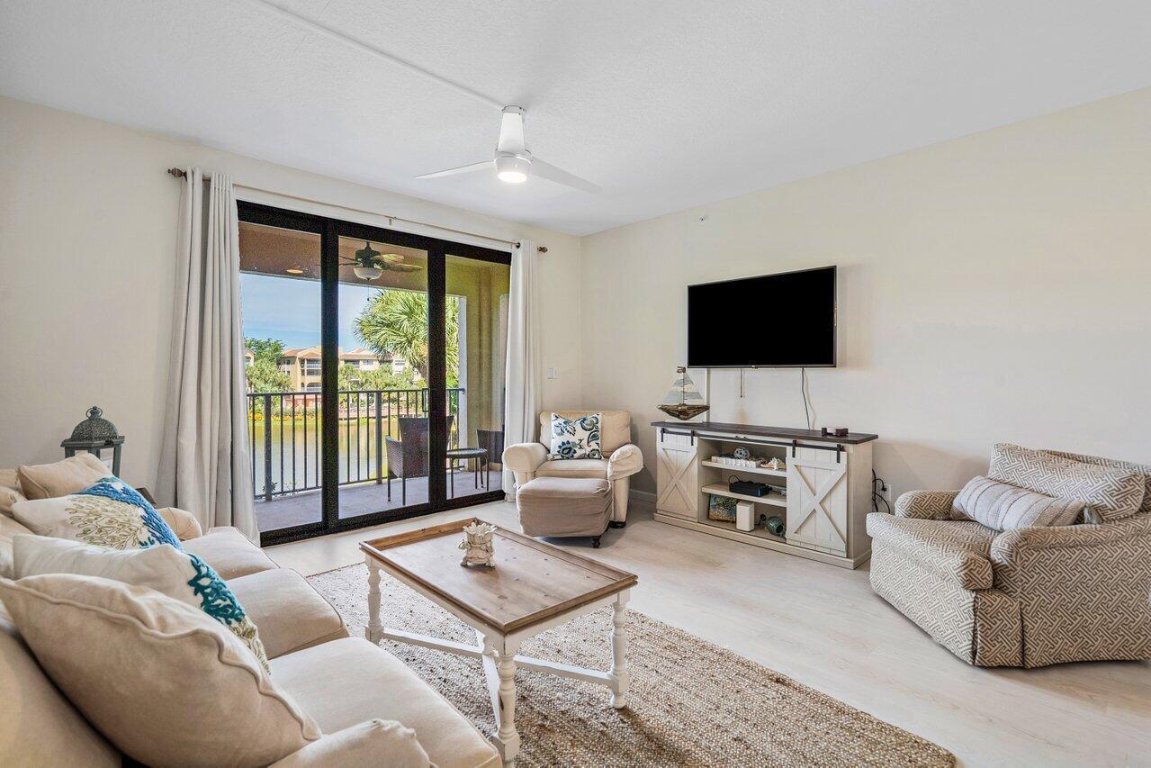 En Renta 300 Uno Lago Drive 304, Juno Beach, FL 33408, Juno Beach, FL 33408