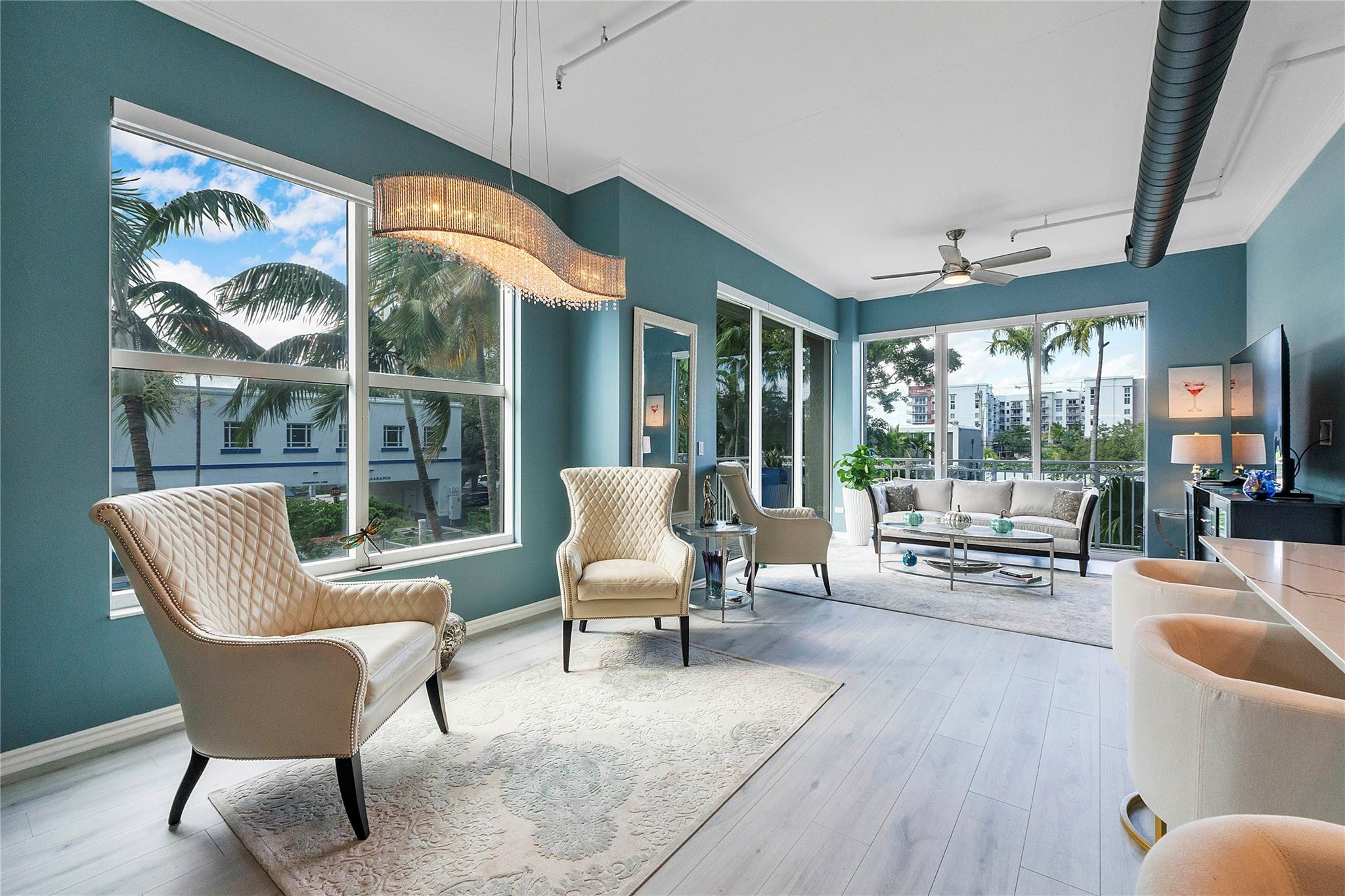 Foto de propiedad en 313 NE 2nd Street 204, Fort Lauderdale, FL 33301 Fort Lauderdale con MLS# 