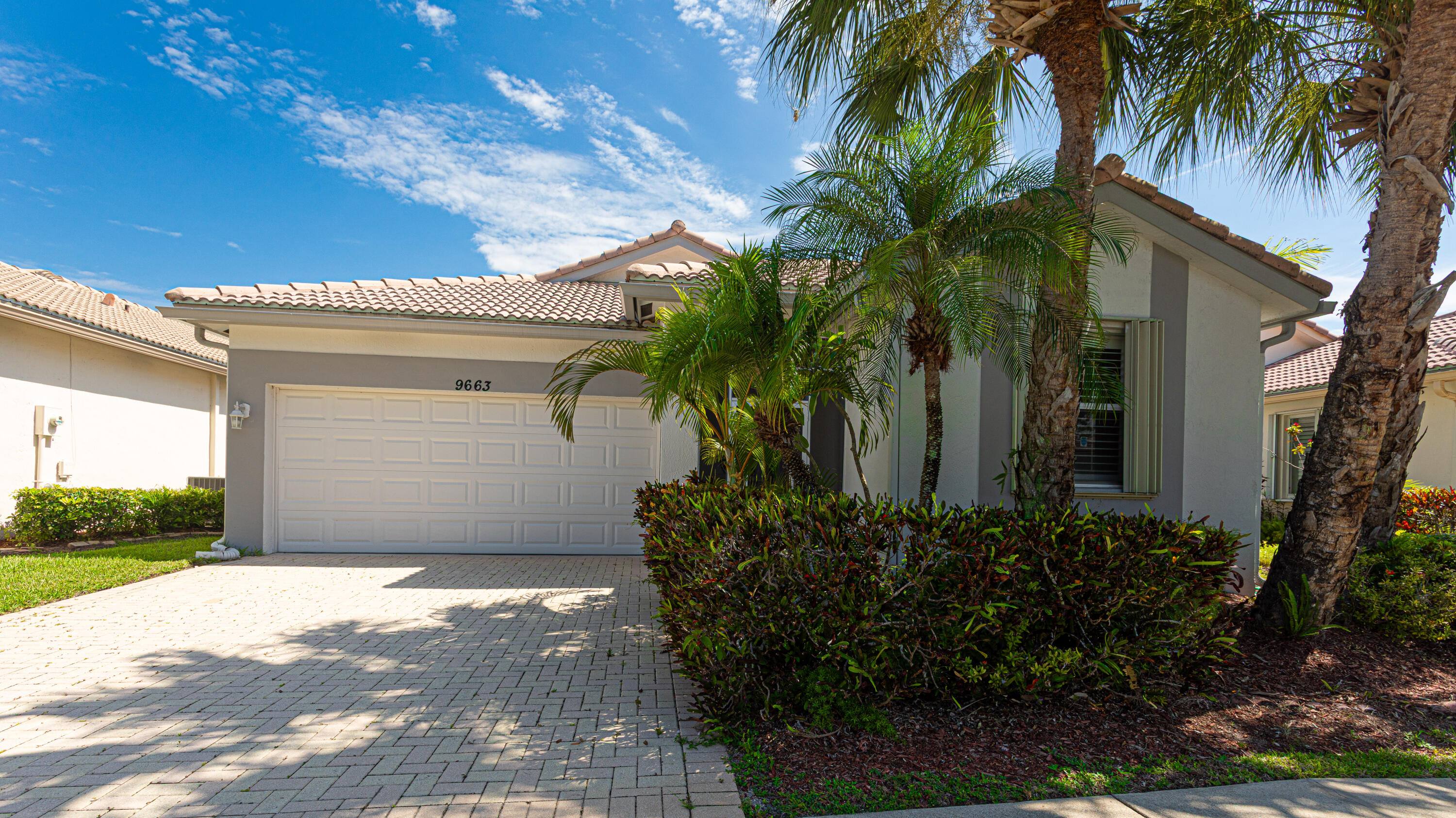 Foto de propiedad en 9663 Great Egret Court, West Palm Beach, FL 33411 West Palm Beach con MLS# 