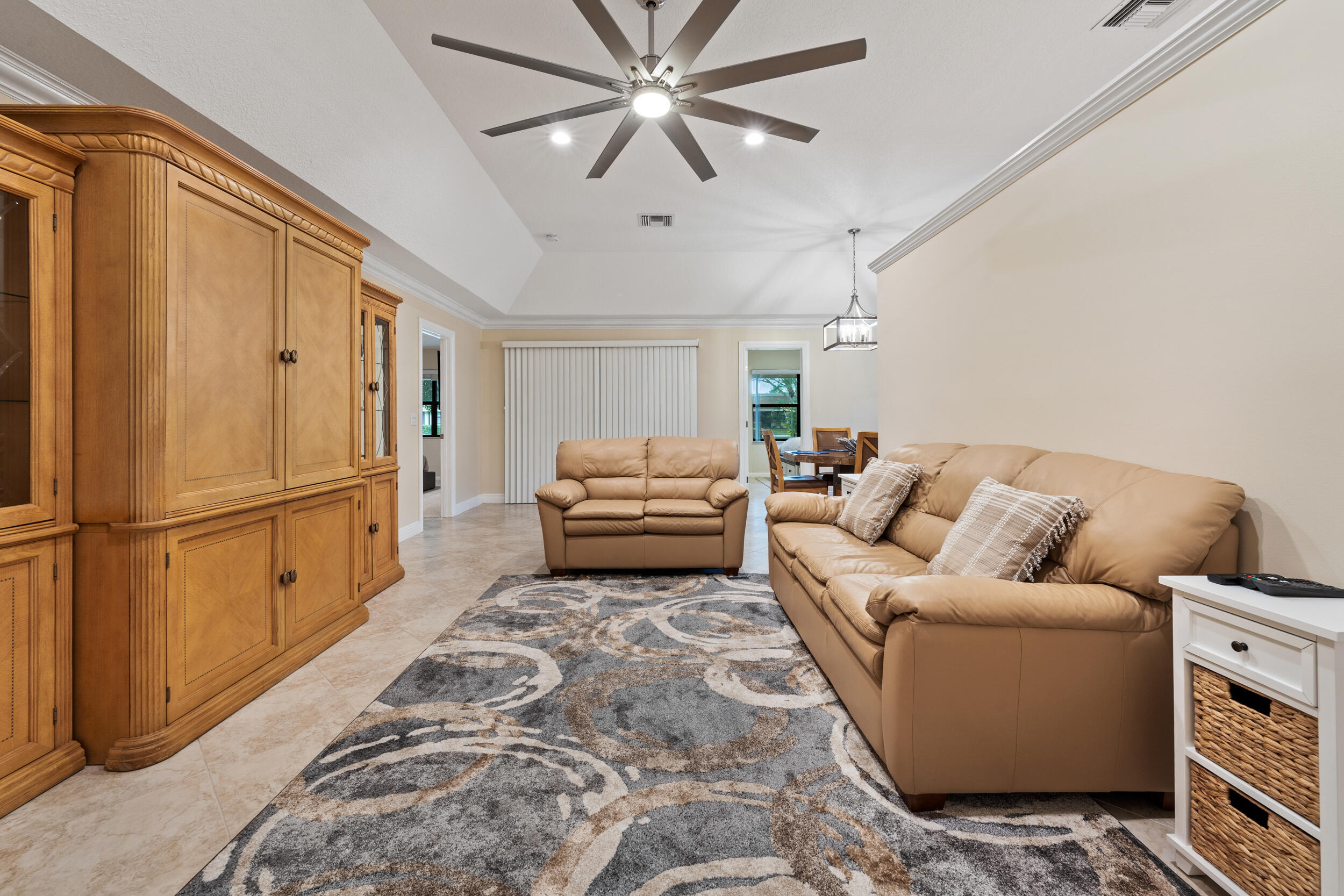 Foto de propiedad en 109 Half Moon Circle C, Jupiter, FL 33458 Jupiter con MLS# 