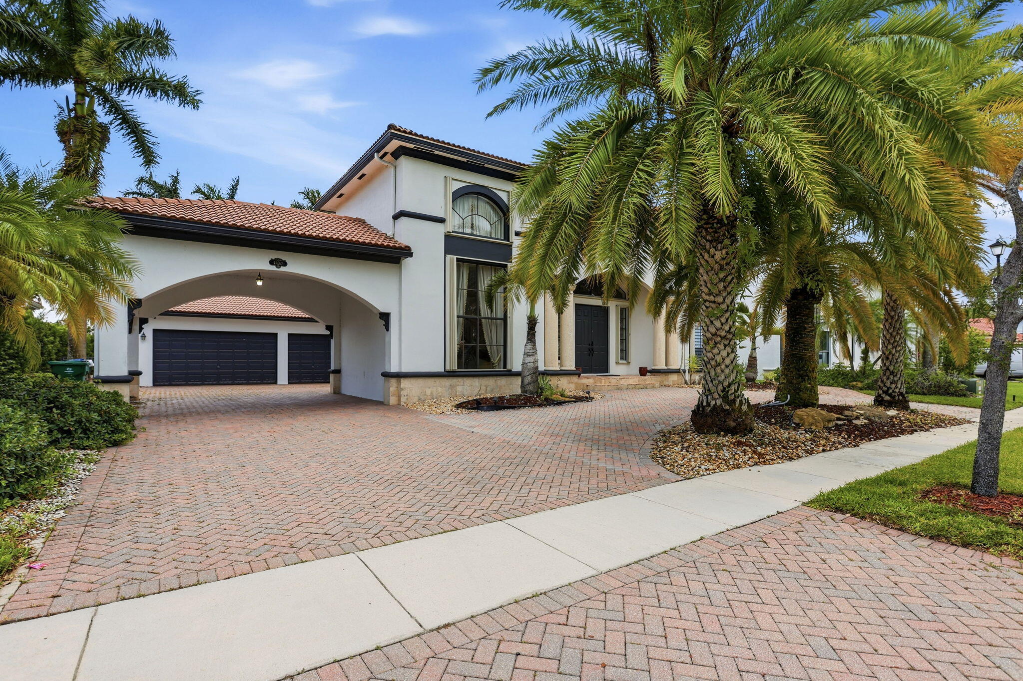 Foto de propiedad en 18662 SW 17th Court, Miramar, FL 33029 Miramar con MLS# 