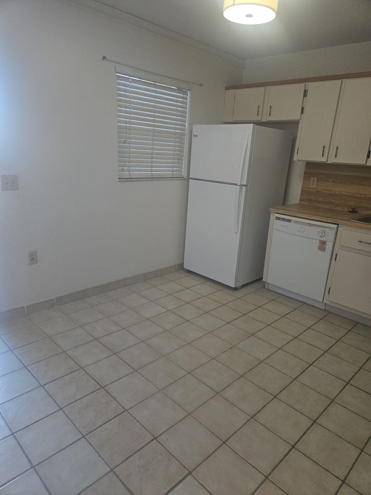Foto de propiedad en 200 Berkley Road 202, Hollywood, FL 33024 Hollywood con MLS# 