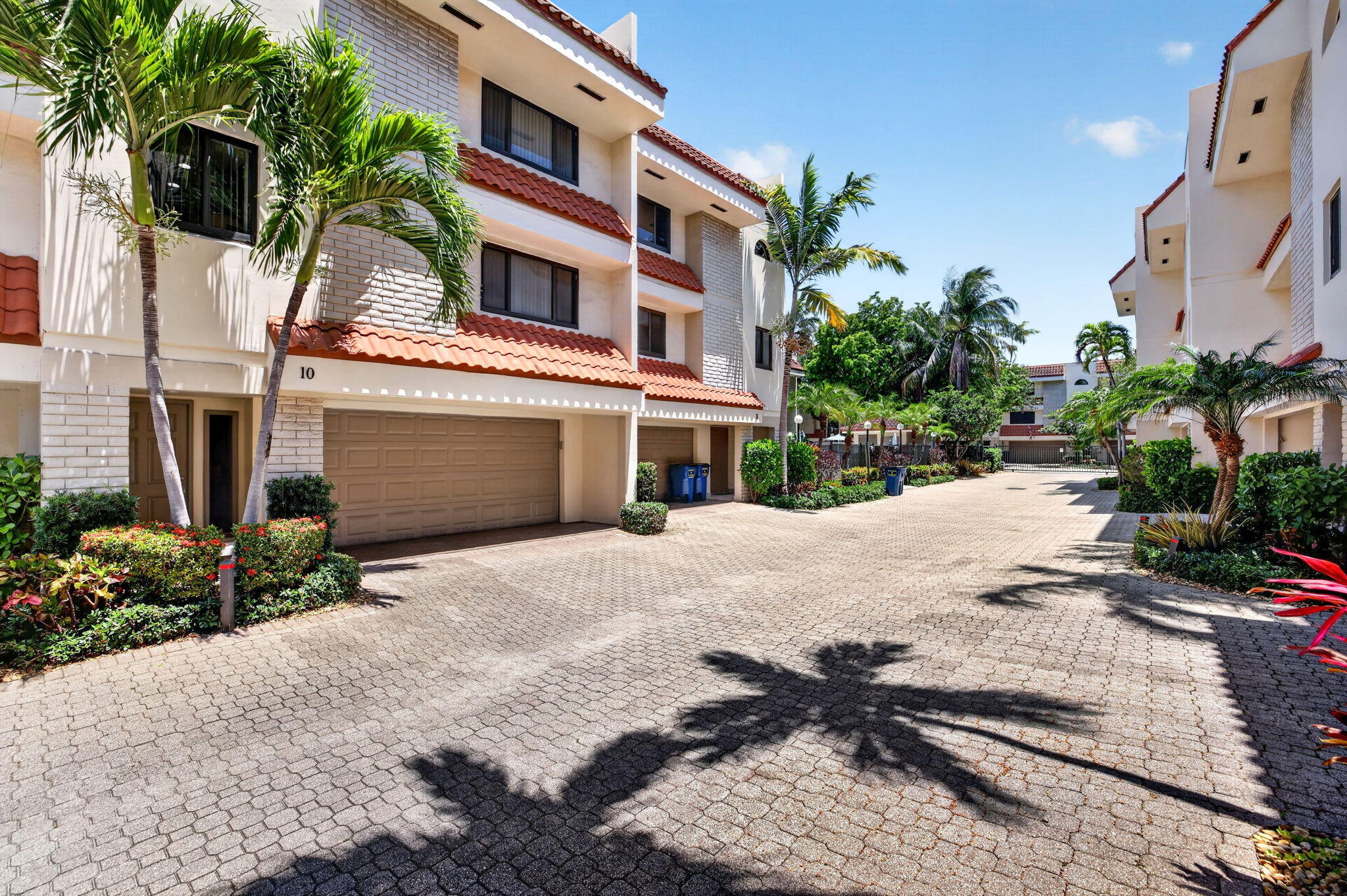 Welcome to Victoria Park living at its finest! This beautifully updated 3-bedroom, 2.5-bath townhome with a 2-car garage offers the perfect blend of modern design, spacious living, and an unbeatable Fort Lauderdale location.