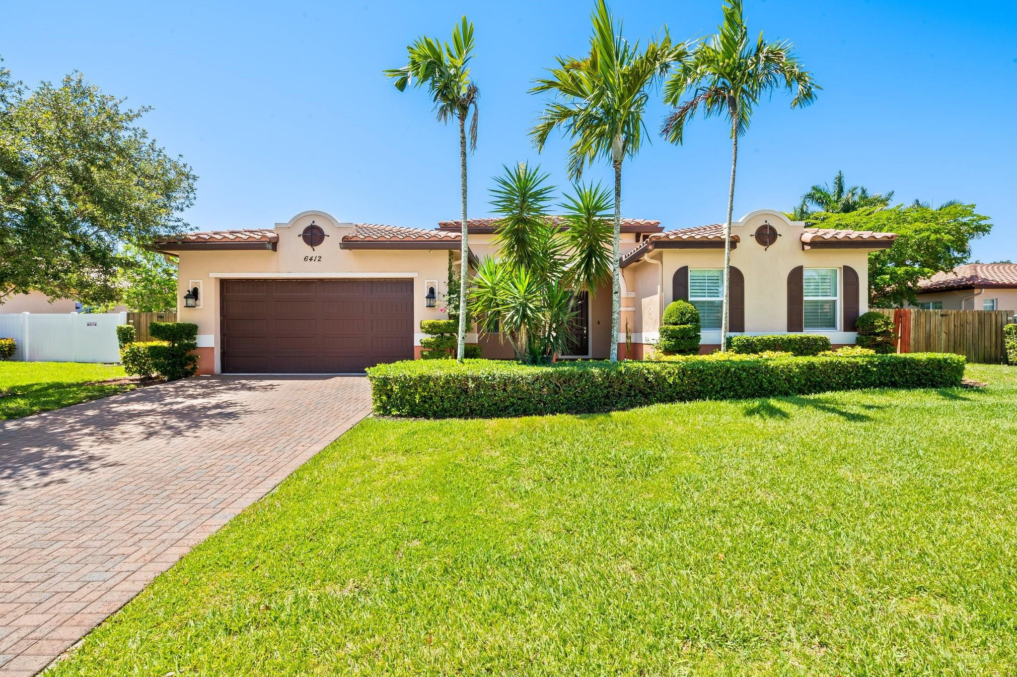 Vendido 6412 SW 55th Place, Davie, FL 33314, Davie, FL 33314