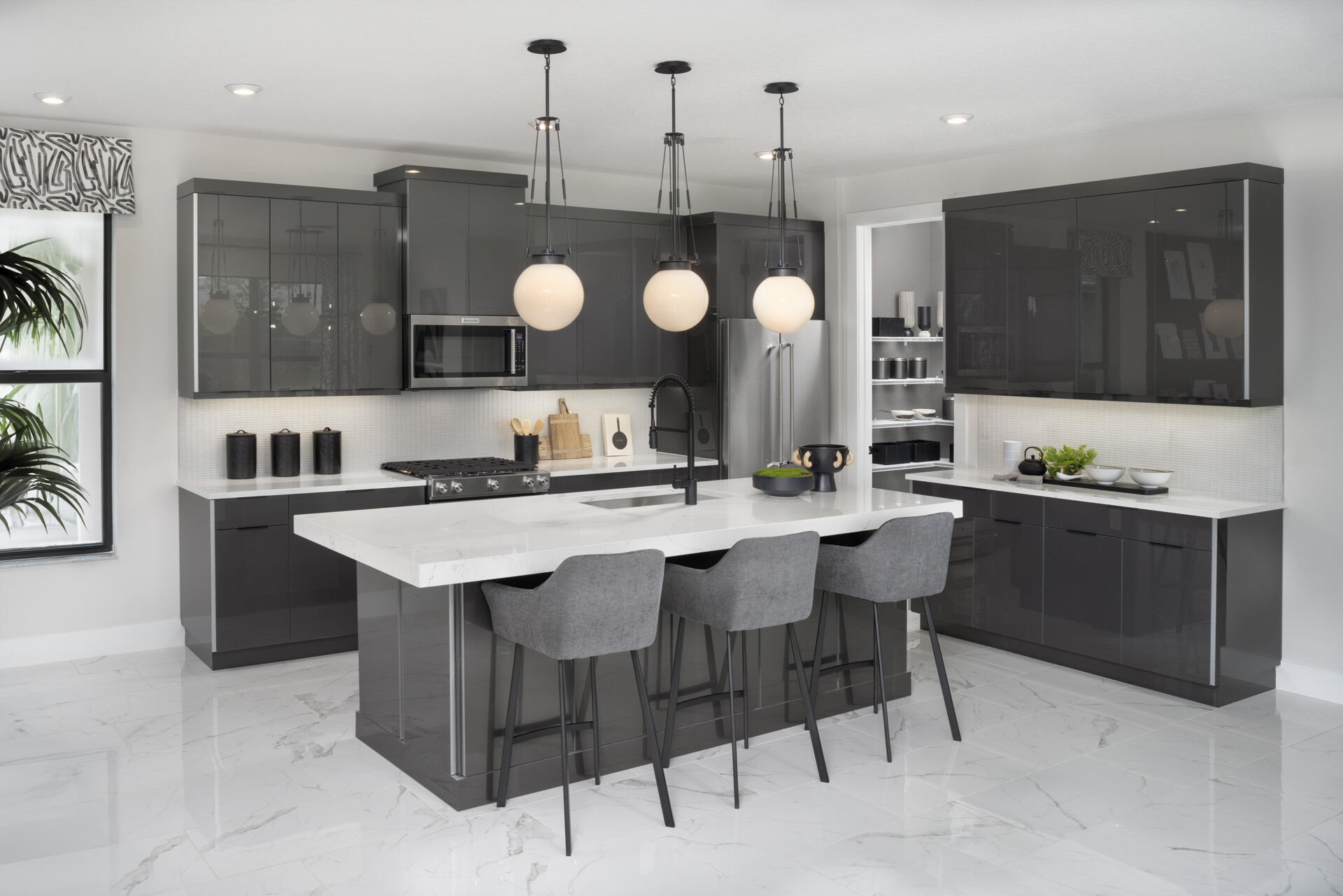 Foto de propiedad en 921 SW Newfield Avenue, Palm City, FL 34990 Palm City con MLS# 