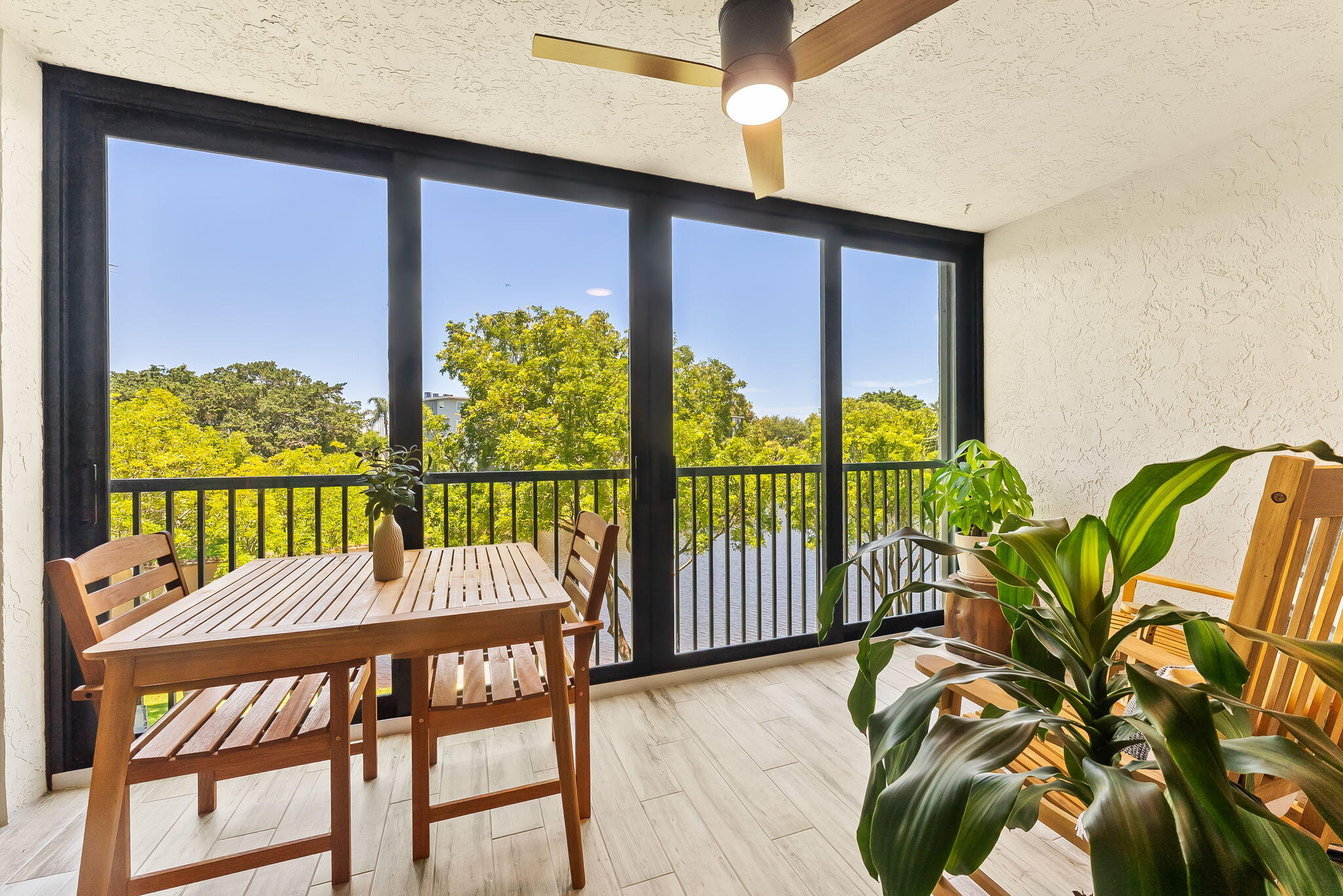 En Venta 2215 Cypress Island Drive 301, Pompano Beach, FL 33069, Pompano Beach, FL 33069