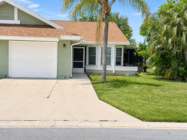 Foto de propiedad en 1478 SE Larkwood Circle, Port St. Lucie, FL 34952 Port St. Lucie con MLS# 