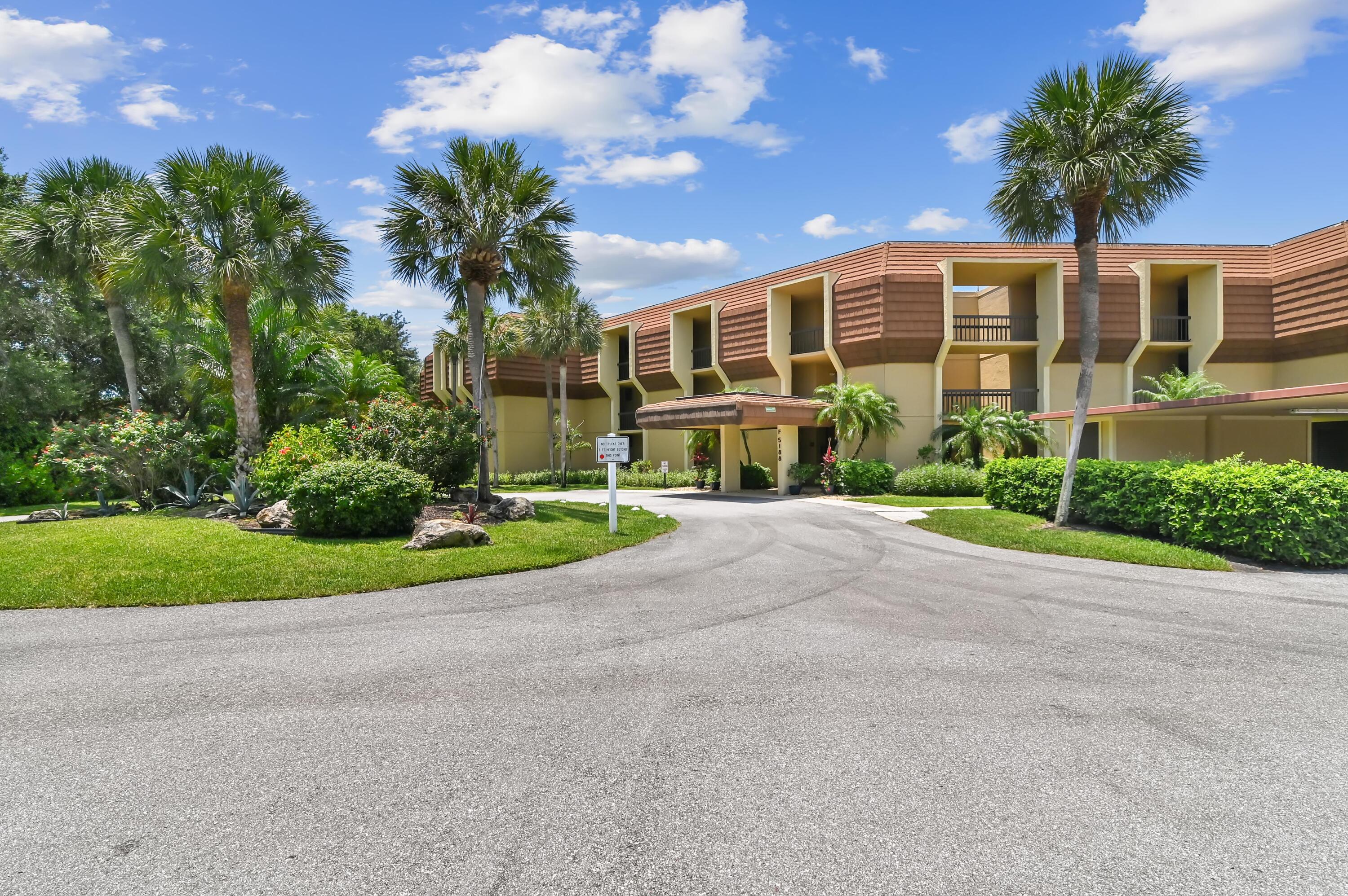 En Venta 5188 Woodland Lakes Drive 332, Palm Beach Gardens, FL 33418, Palm Beach Gardens, FL 33418