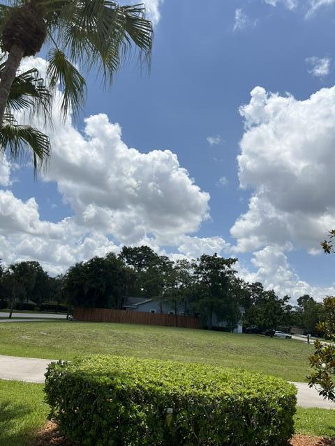 Foto de propiedad en 1094 Primrose Lane, Wellington, FL 33414 Wellington con MLS# 