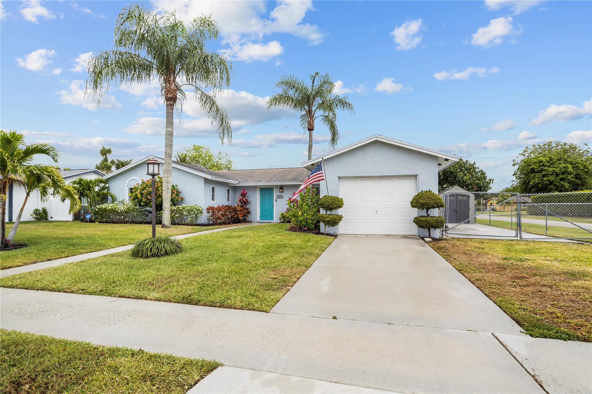 Alquilada 6579 Country Wood Way, Delray Beach, FL 33484, Delray Beach, FL 33484