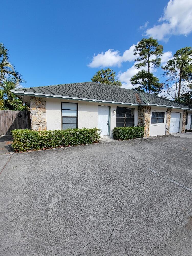 Alquilada 1087 Goldenrod Road, Wellington, FL 33414, Wellington, FL 33414