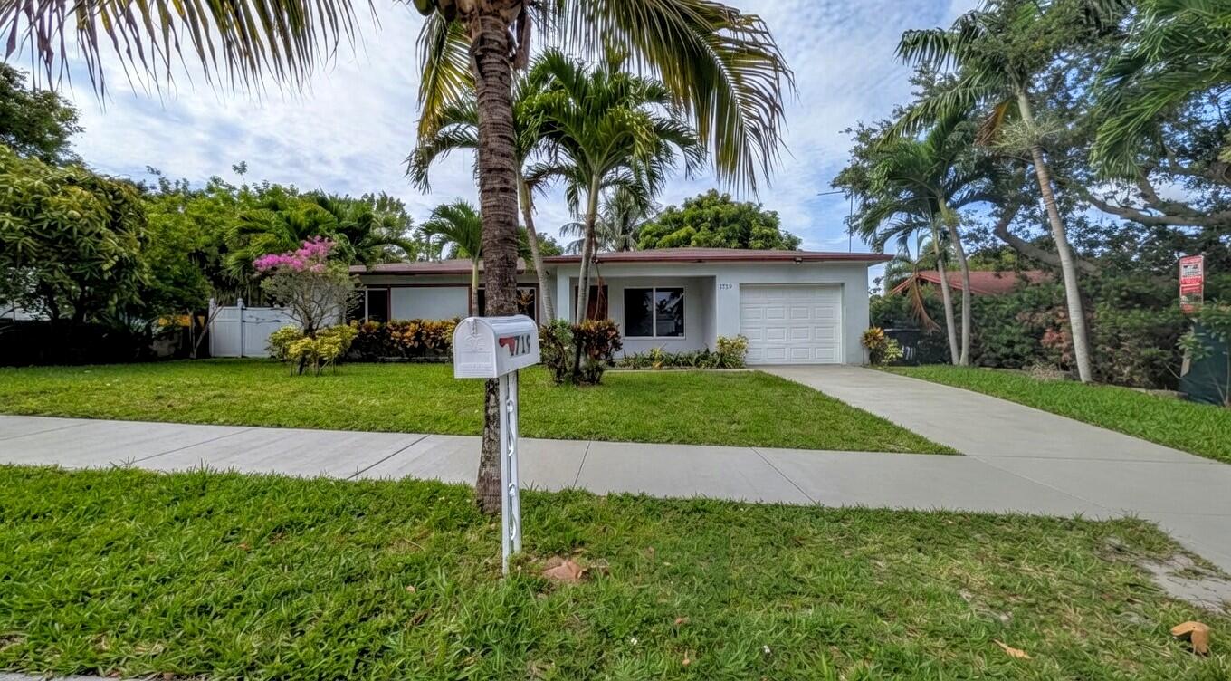 Alquilada 1719 15th Avenue N, Lake Worth Beach, FL 33460, Lake Worth Beach, FL 33460