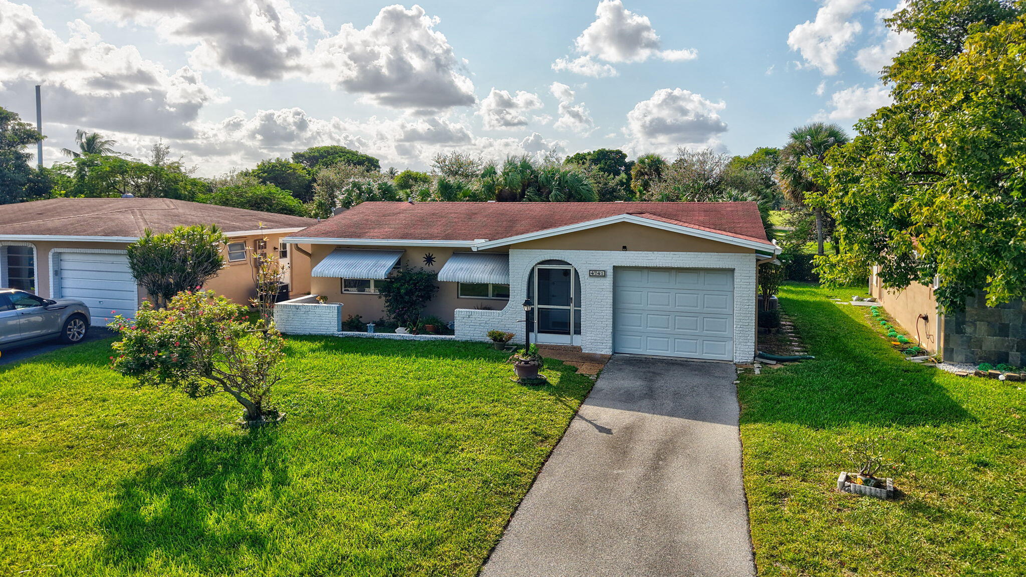 Foto de propiedad en 4741 NW 13th Avenue, Deerfield Beach, FL 33064 Deerfield Beach con MLS# 