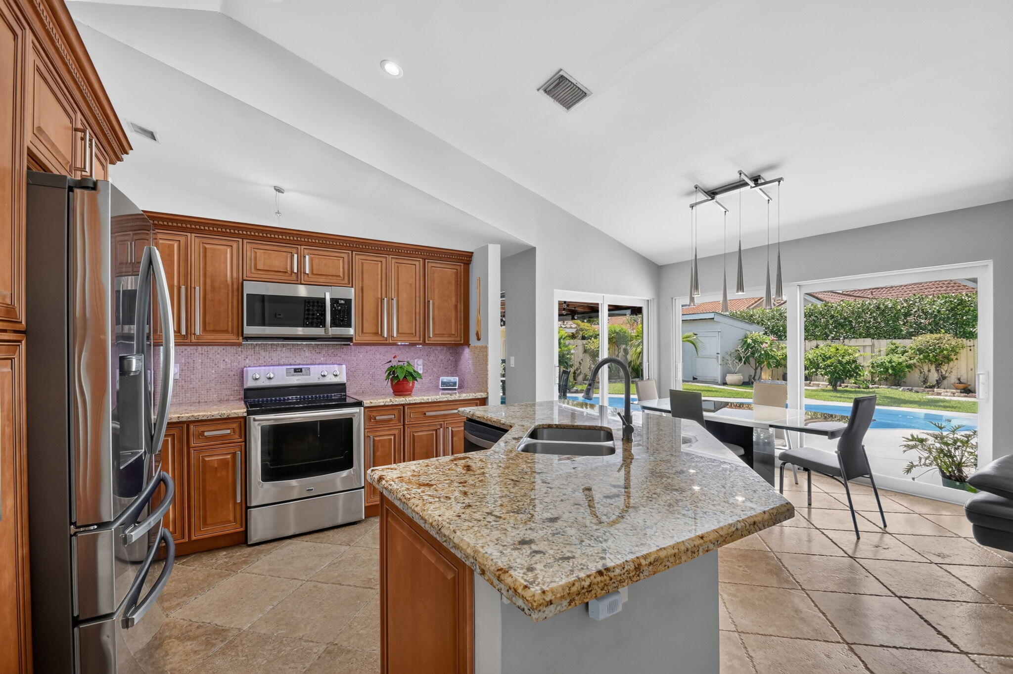 Vendido 5817 Laurel Green Circle, Boynton Beach, FL 33437, Boynton Beach, FL 33437