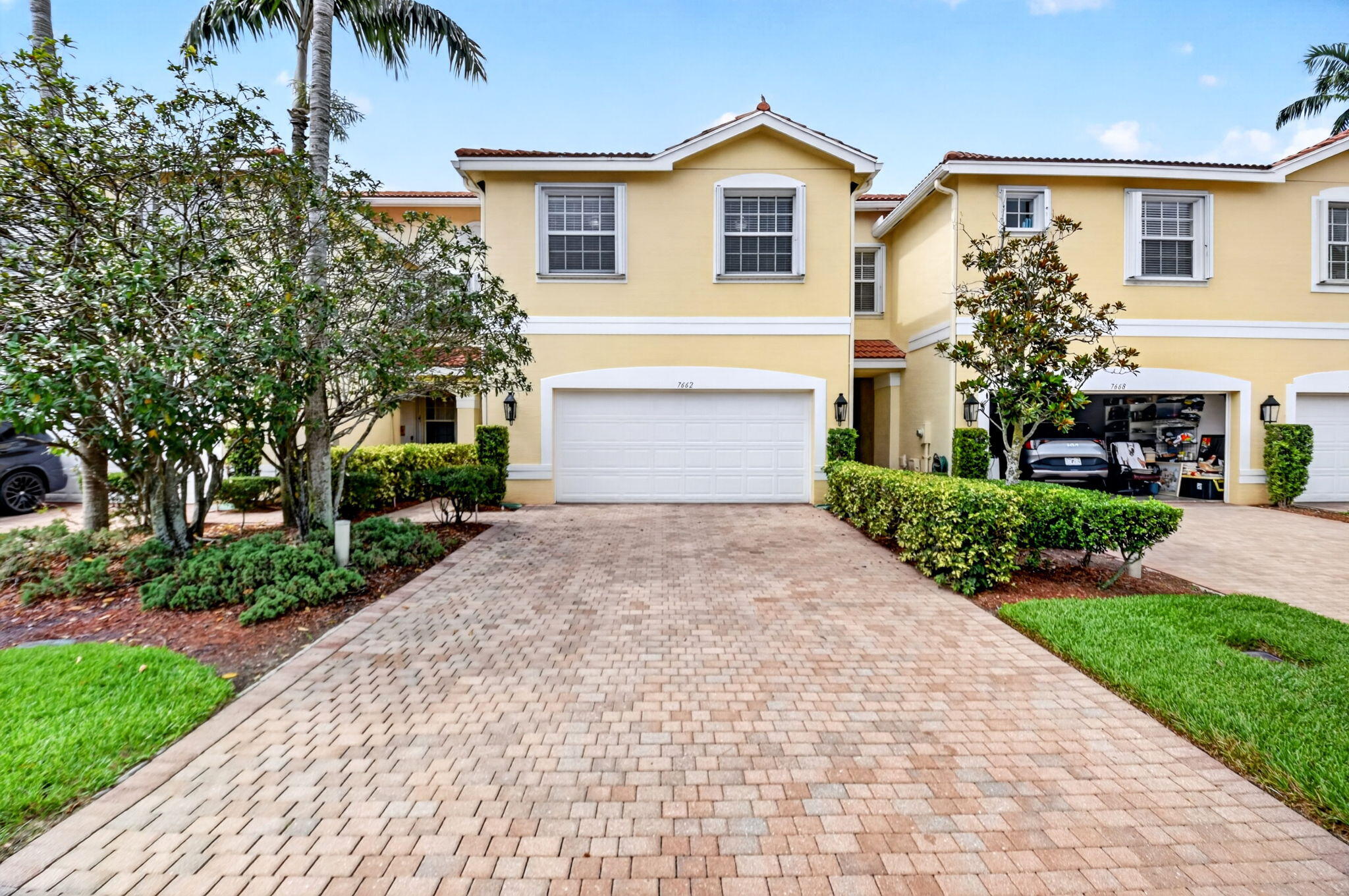 Foto de propiedad en 7662 Spatterdock Drive, Boynton Beach, FL 33437 Boynton Beach con MLS# 