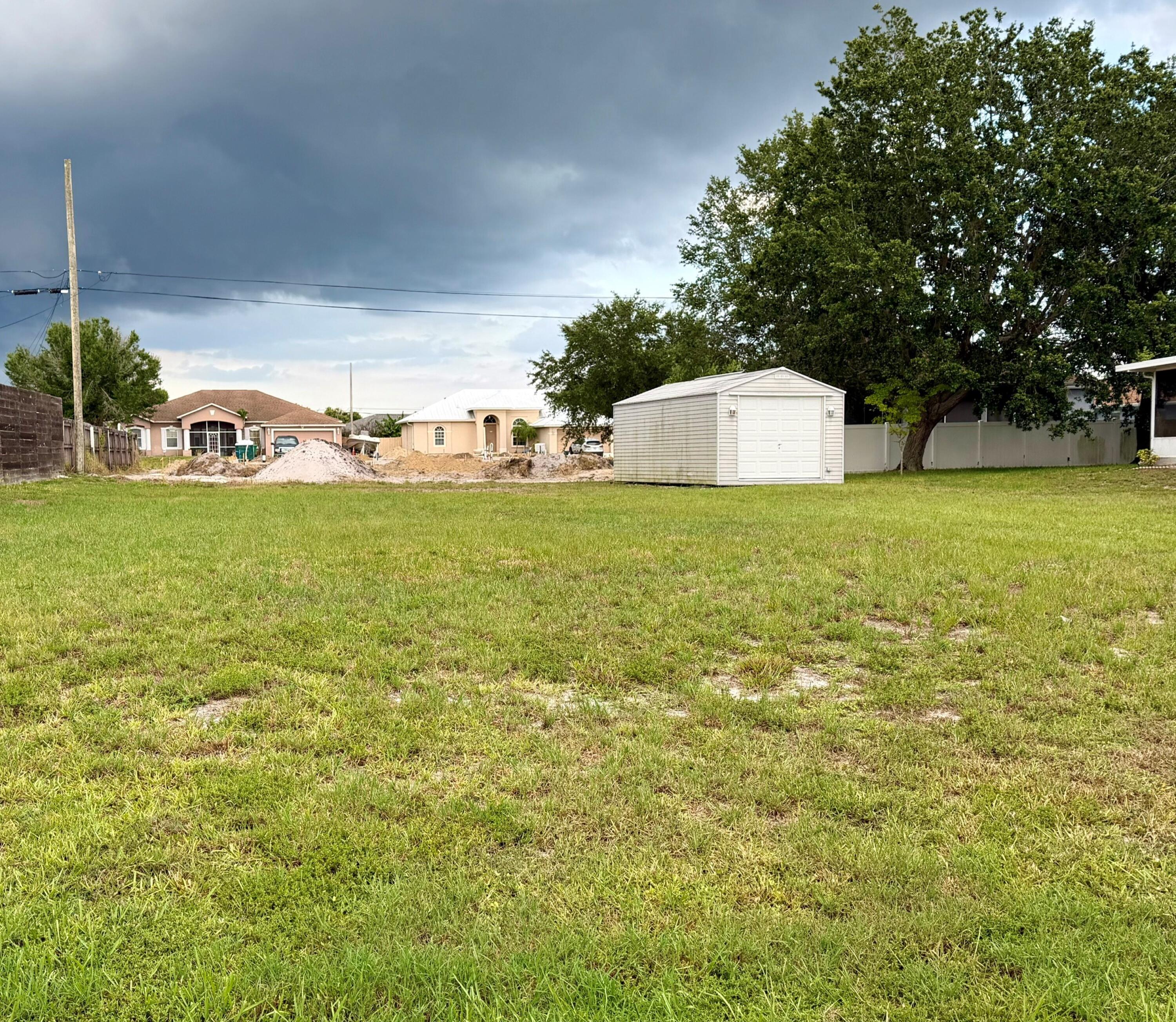 Foto de propiedad en 3791 SW Kakopo Street, Port St. Lucie, FL 34953 Port St. Lucie con MLS# 