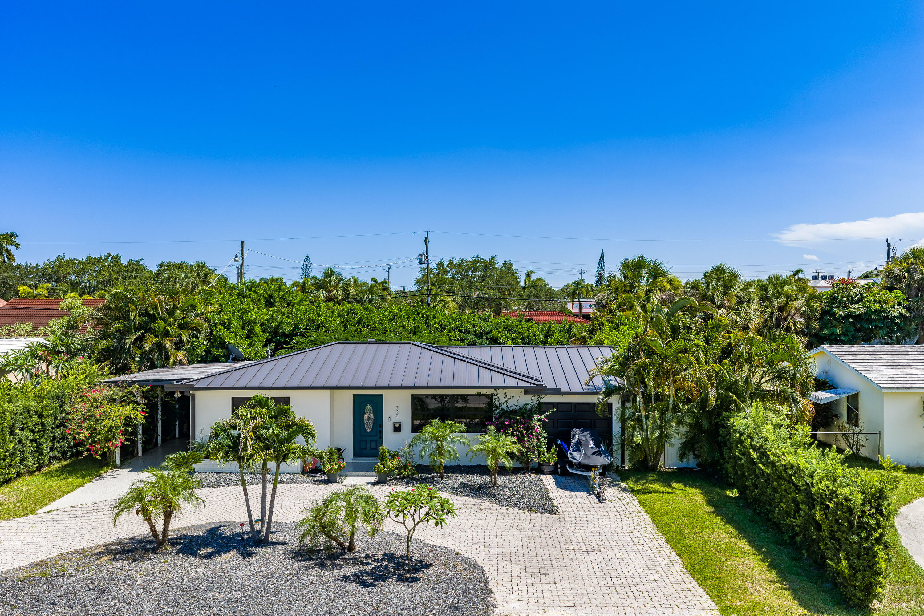 Vendido 722 Greenbriar Drive, Lake Park, FL 33403, Lake Park, FL 33403