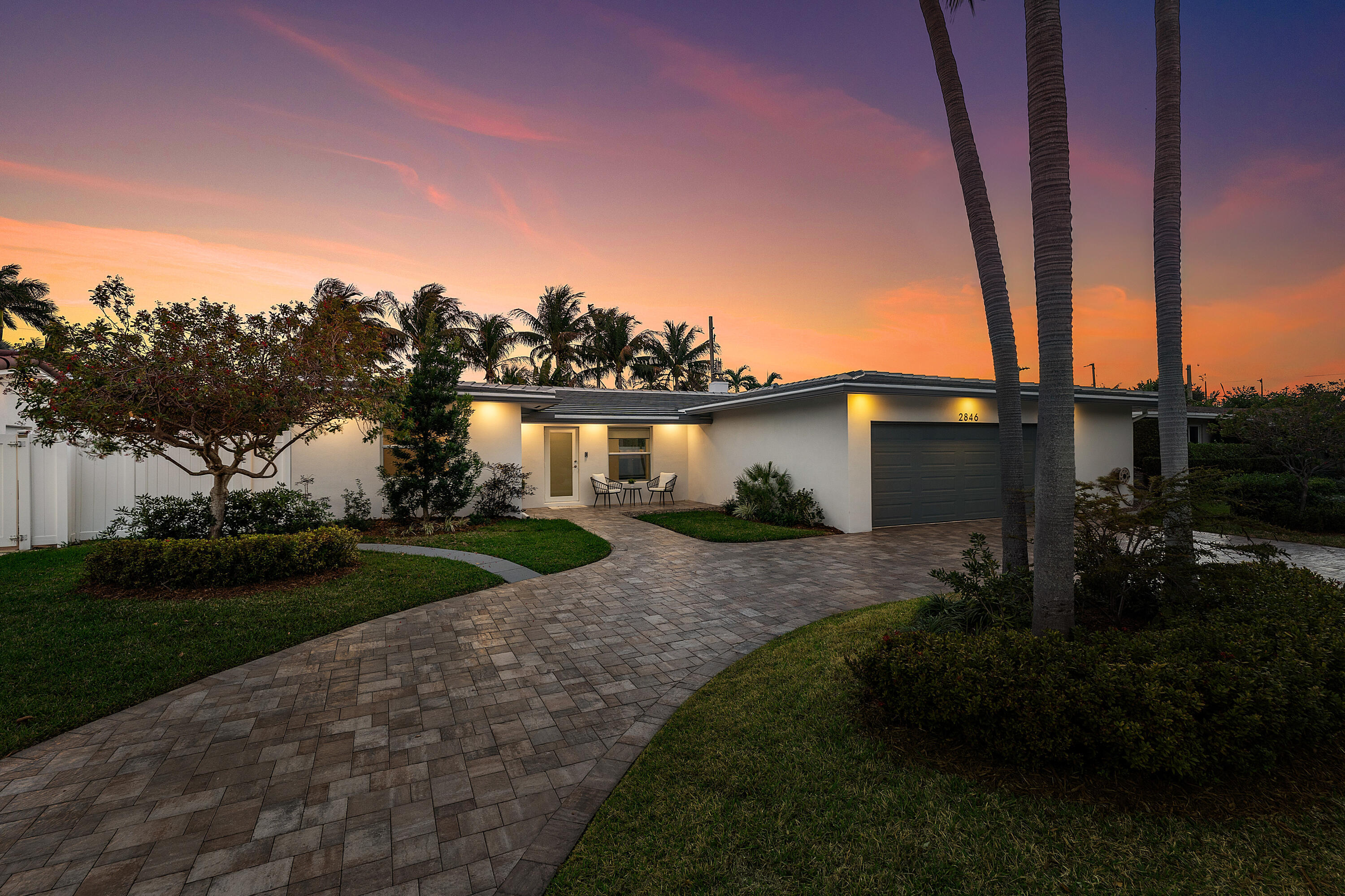 Foto de propiedad en 2846 NE 35th Court, Lighthouse Point, FL 33064 Lighthouse Point con MLS# 