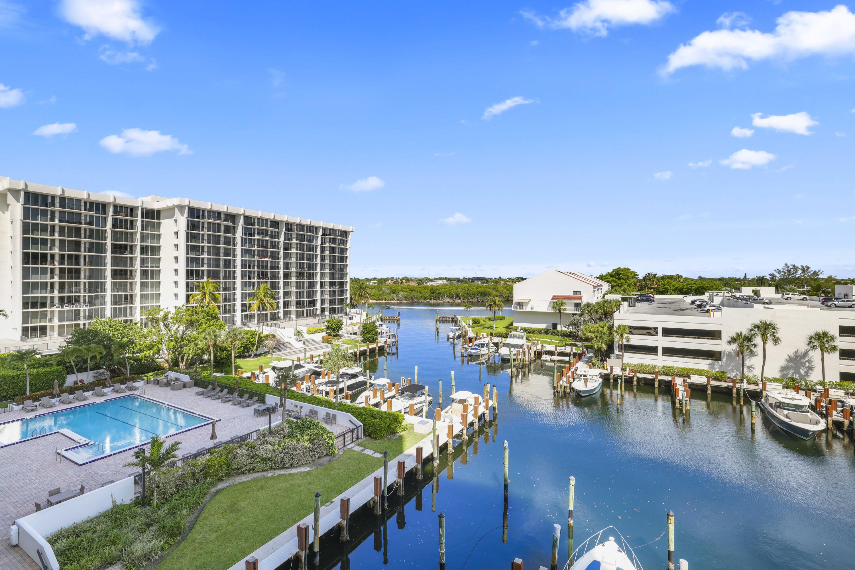 Foto de propiedad en 4748 S Ocean Boulevard 502, Highland Beach, FL 33487 Highland Beach con MLS# 
