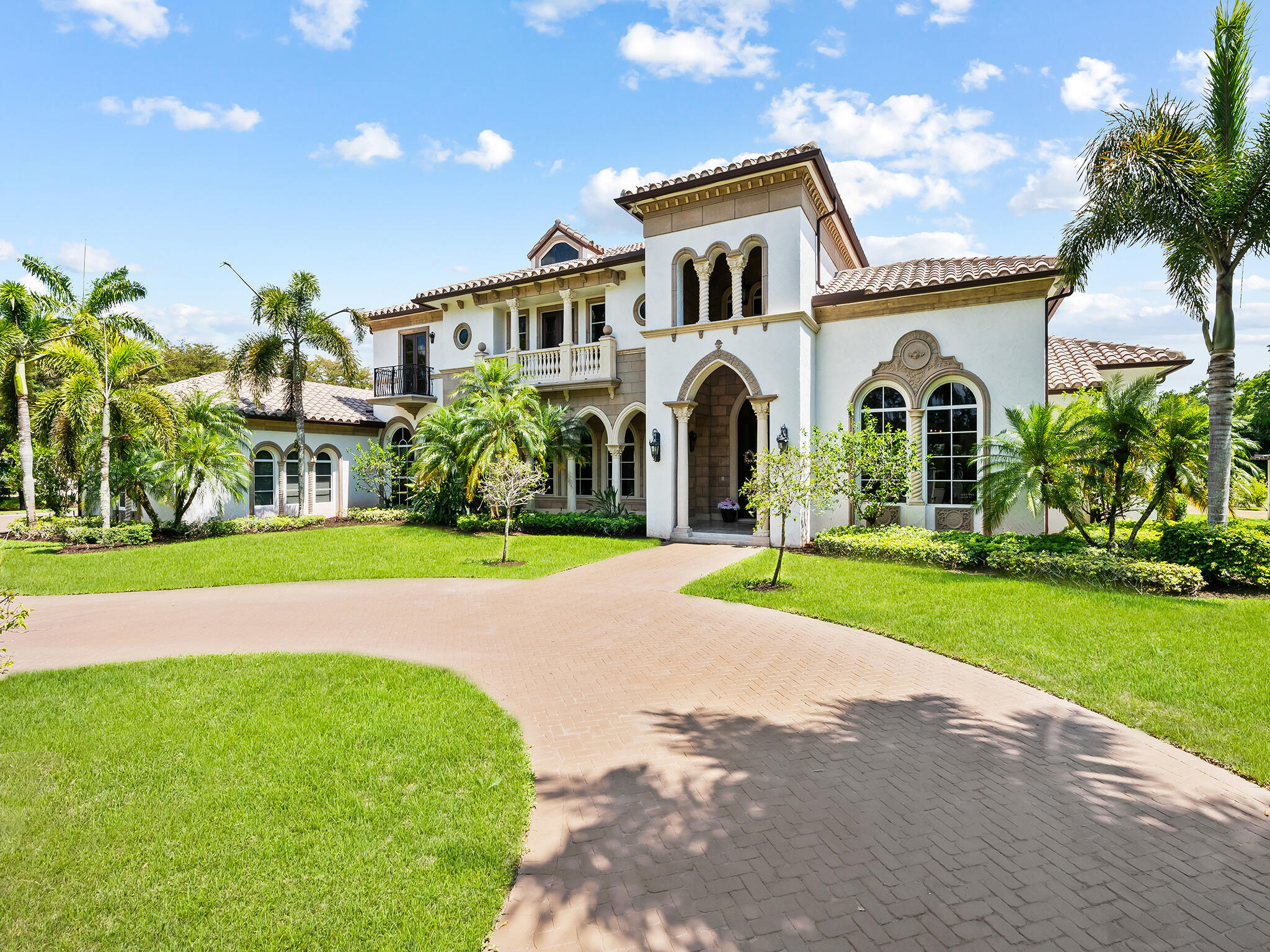 Foto de propiedad en 8800 NW 68th Court, Parkland, FL 33067 Parkland con MLS# 