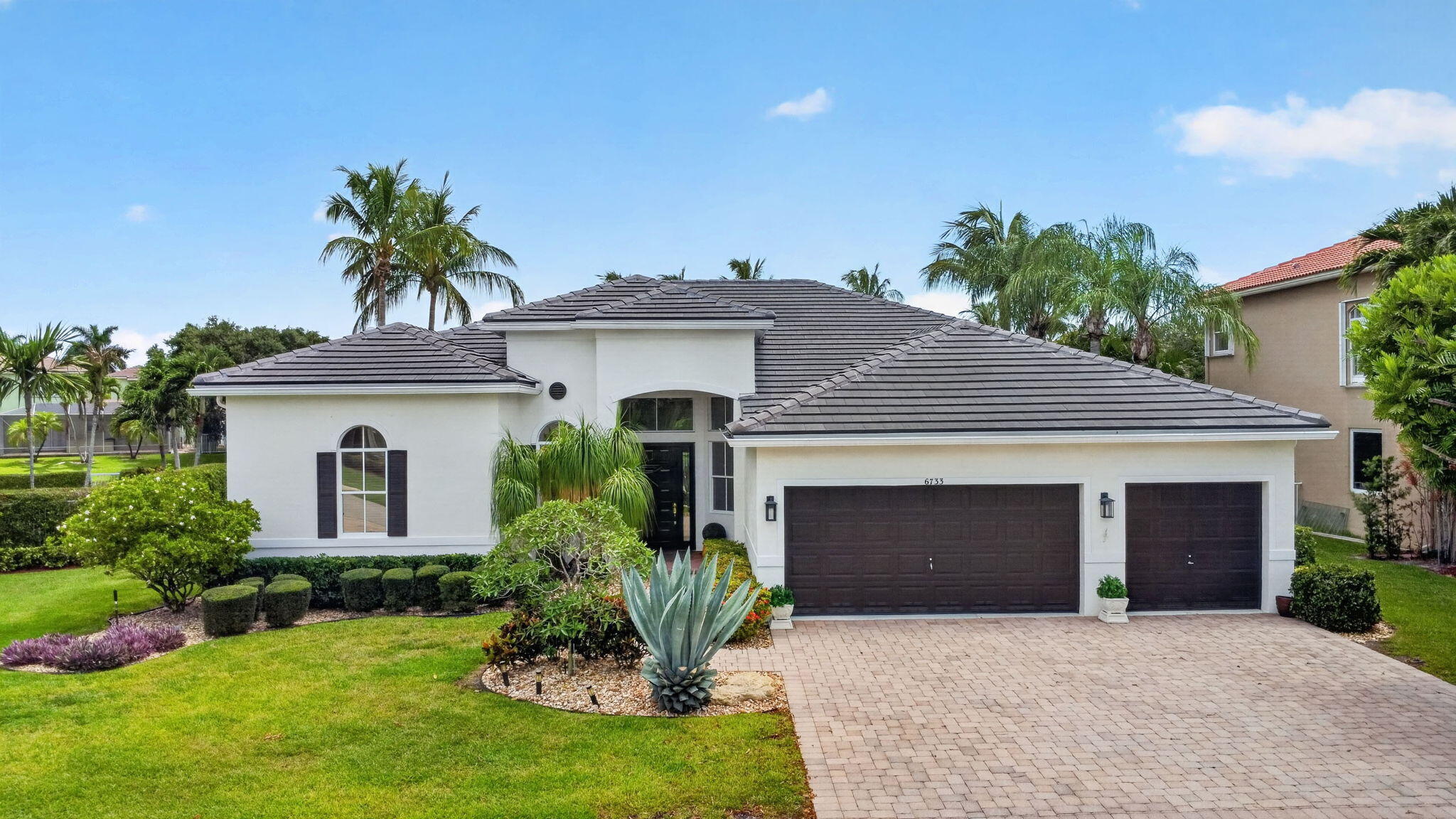 Foto de propiedad en 6733 Finamore Circle, Lake Worth, FL 33467 Lake Worth con MLS# 