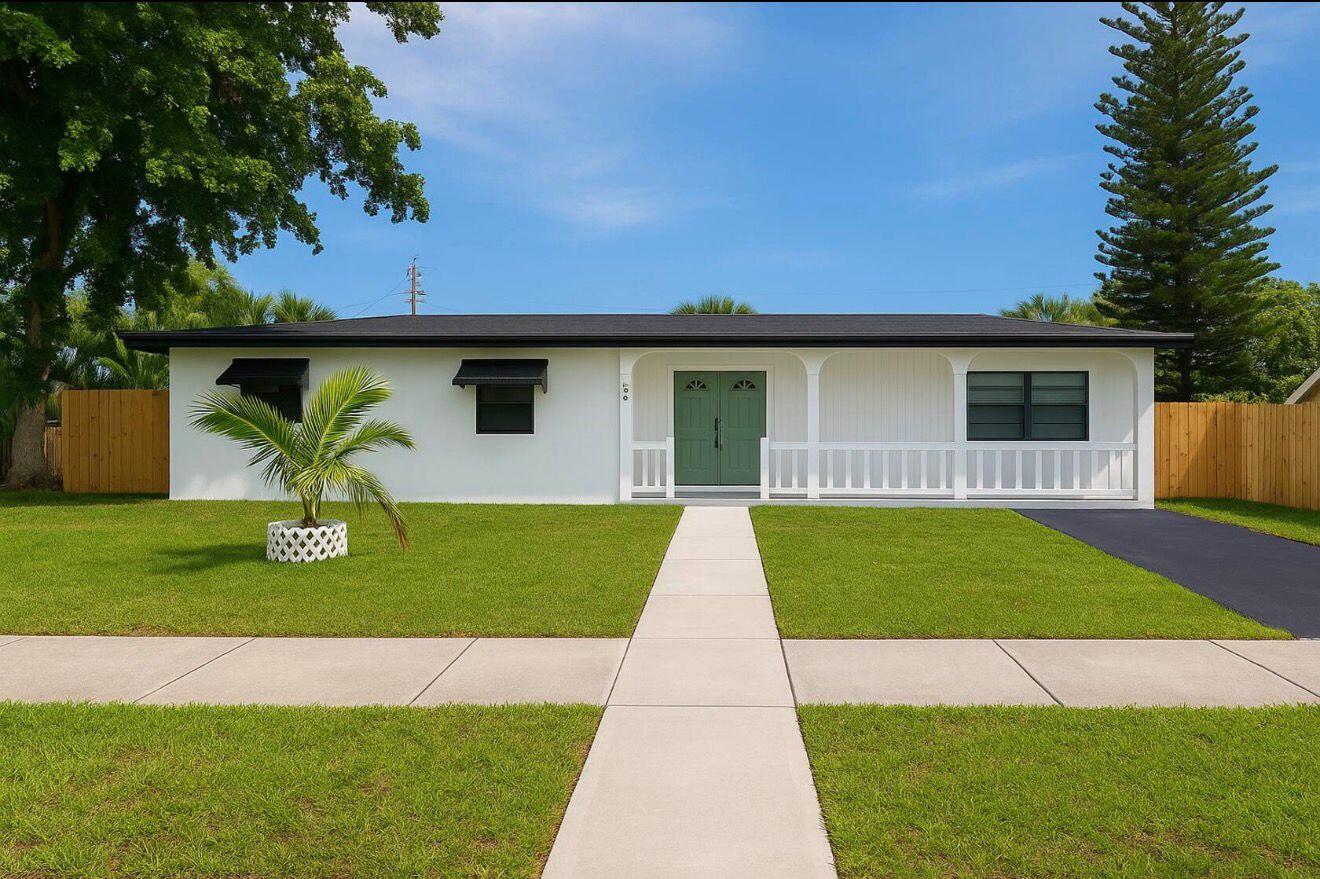 Foto de propiedad en 272 NE 44th Street, Deerfield Beach, FL 33064 Deerfield Beach con MLS# 