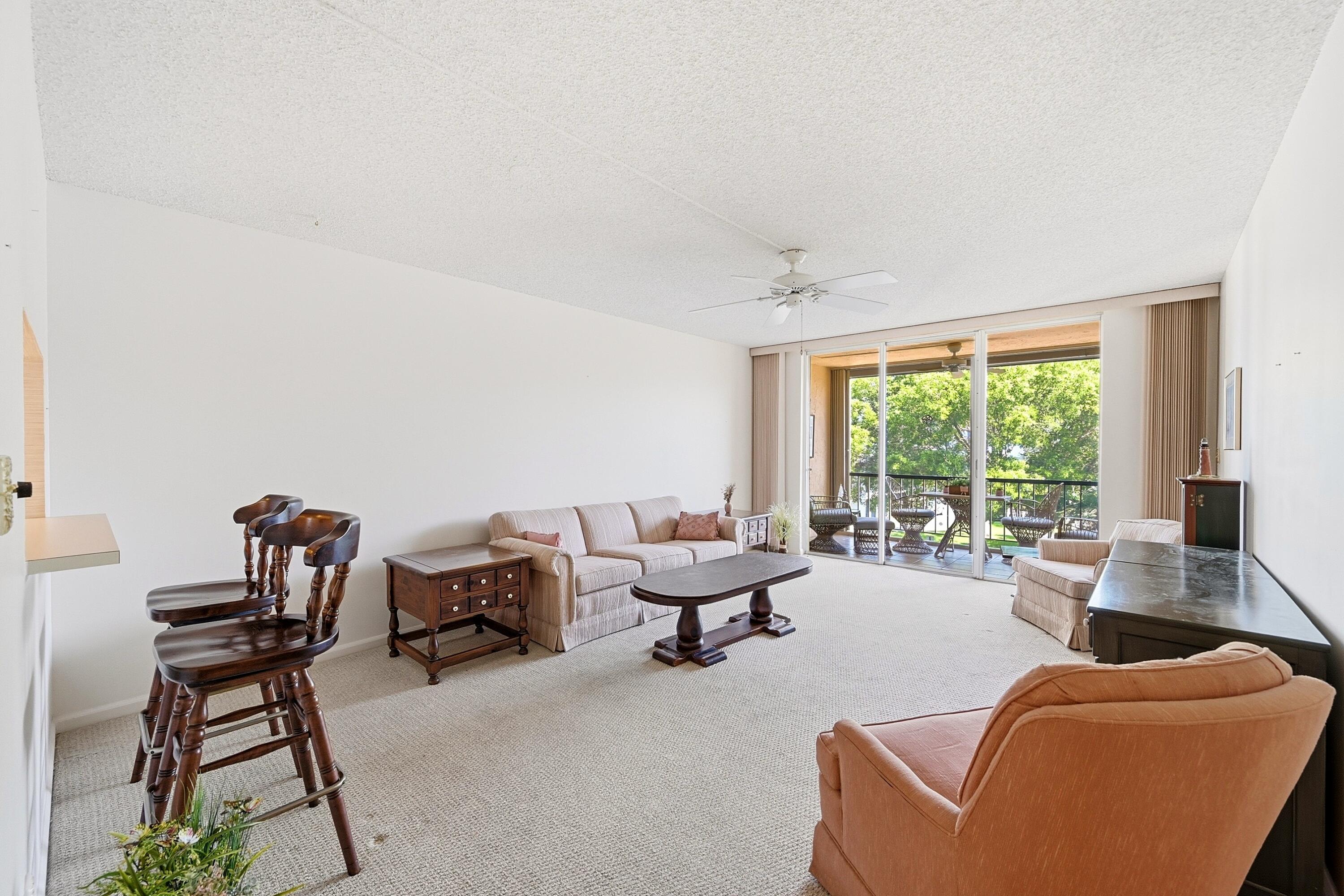 Foto de propiedad en 777 S Federal Highway H306, Pompano Beach, FL 33062 Pompano Beach con MLS# 